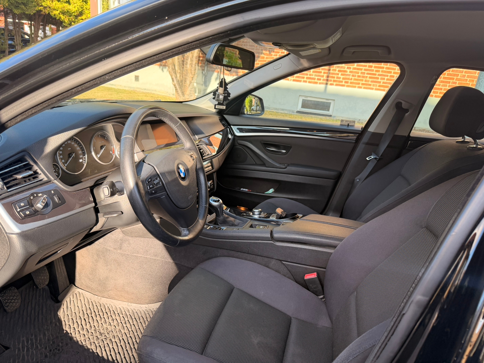 BMW 520 d Sedan Manuell 2013, bild 5/9