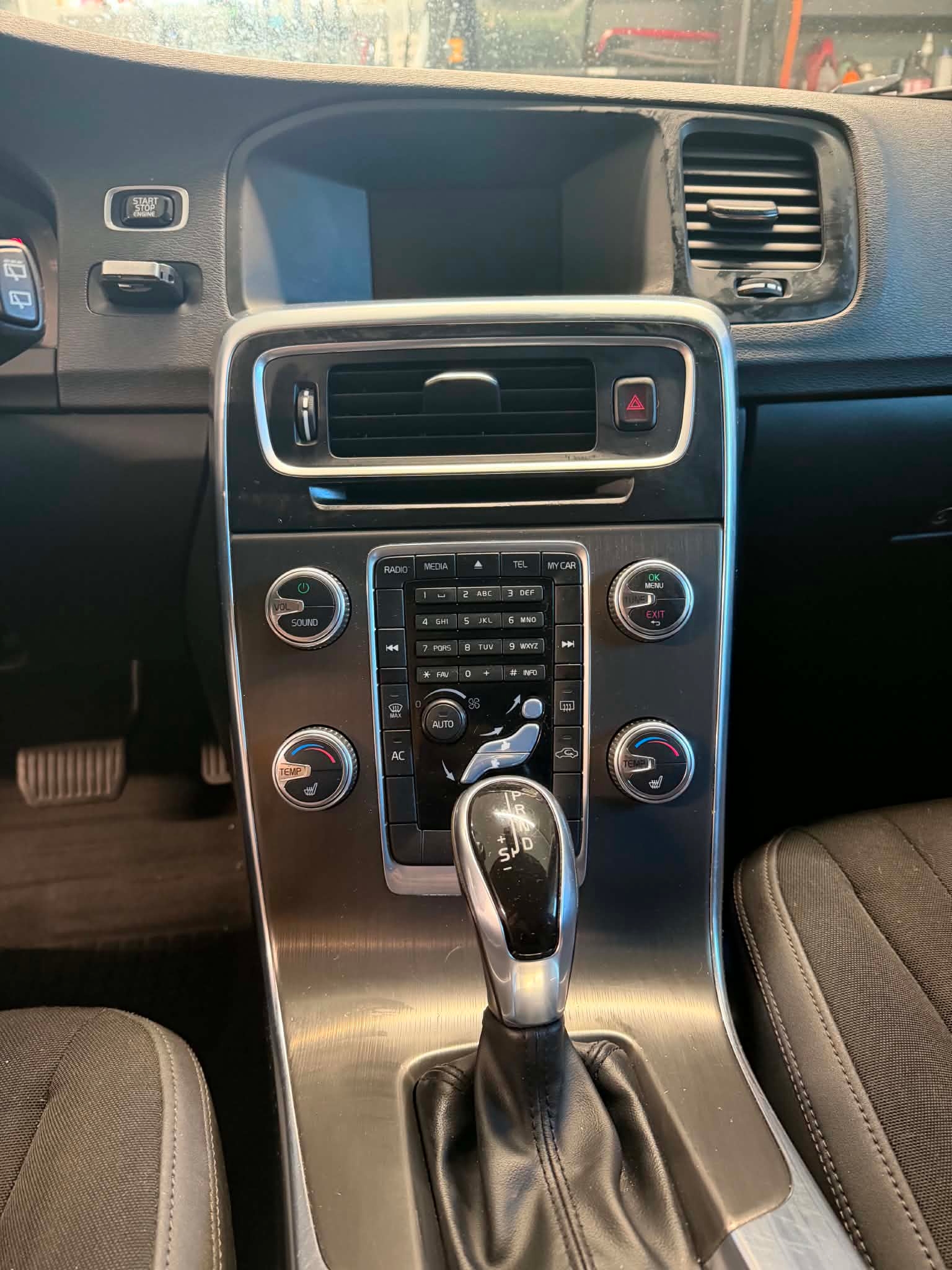Volvo V60 D3 Geartronic 2011, bild 4/9