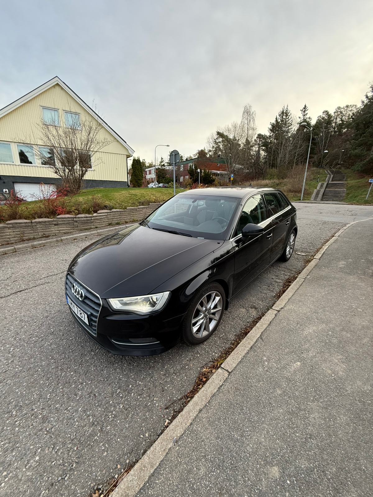 Audi A3 Sportback 2.0 TDI S Tronic 2015, bild 7/8