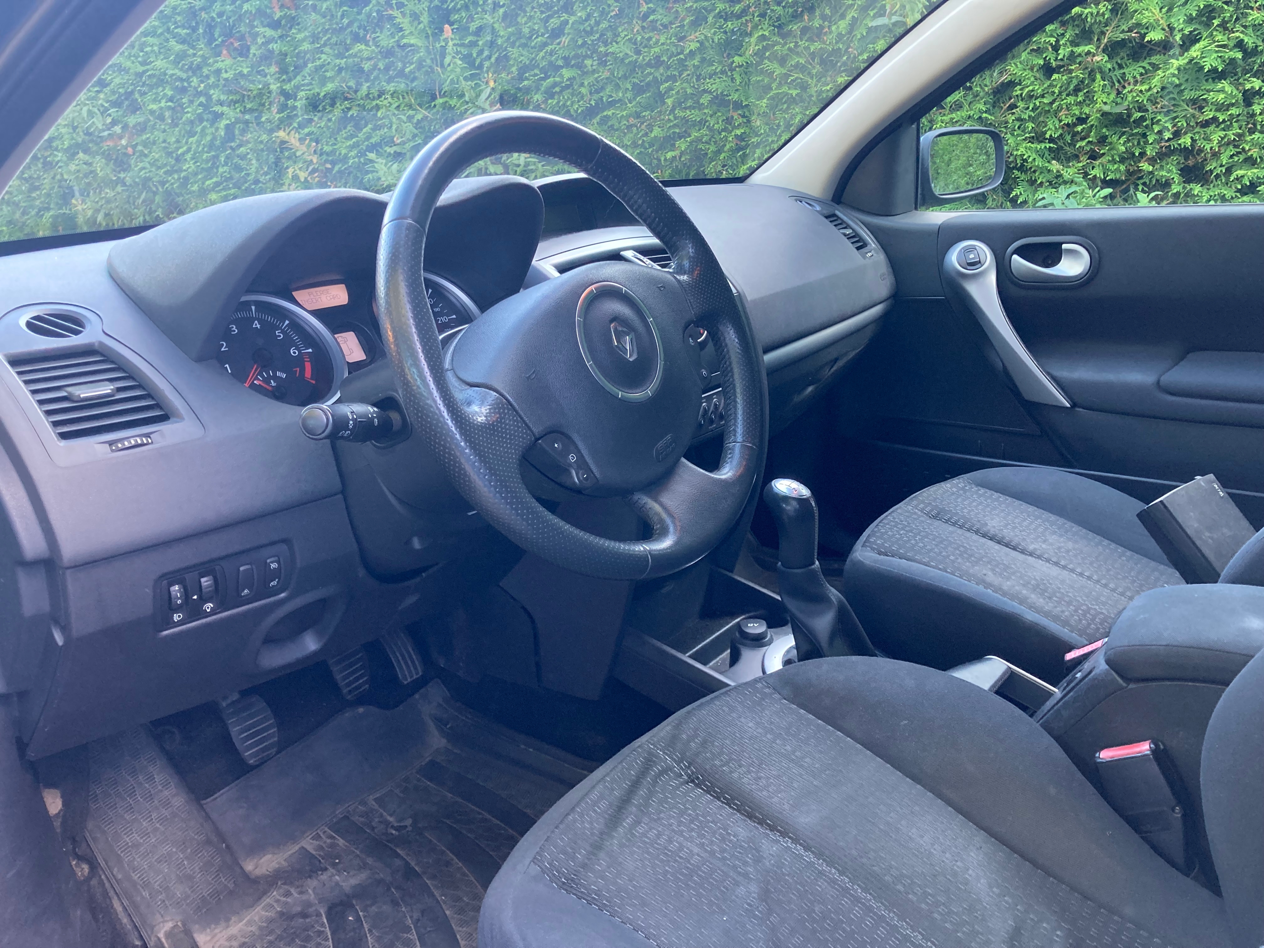 Renault Megane 2008, bild 3/4