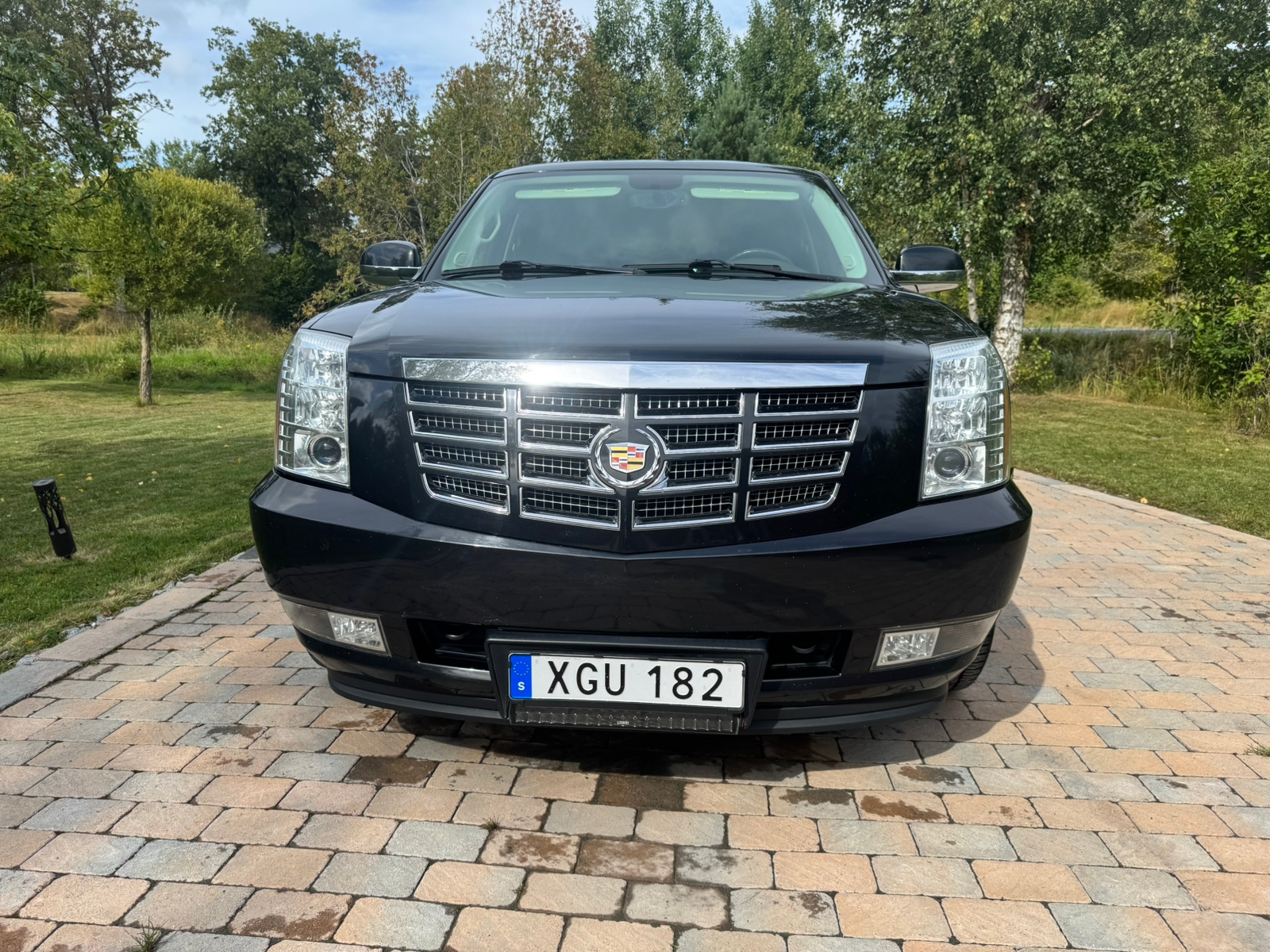 Cadillac Escalade 6.2 V8 AWD Platinum 2013, kuva 4/10