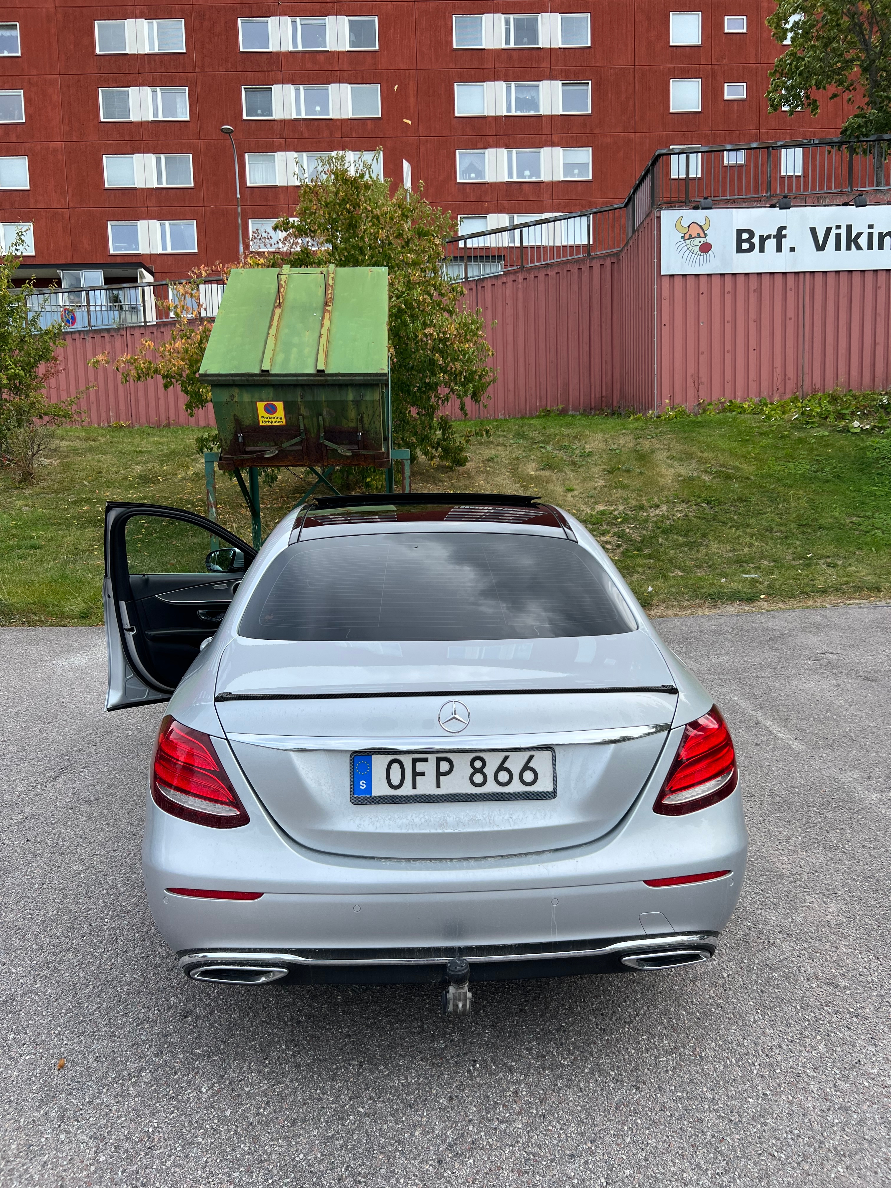 Mercedes-Benz E 220 d 9G-Tronic 2017, bild 3/10