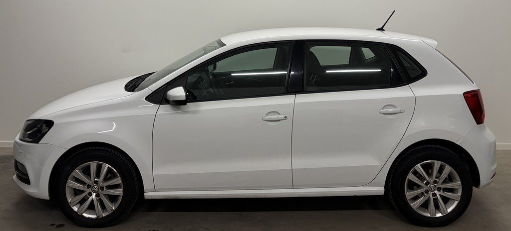 Volkswagen Polo 2016, bild 2/10