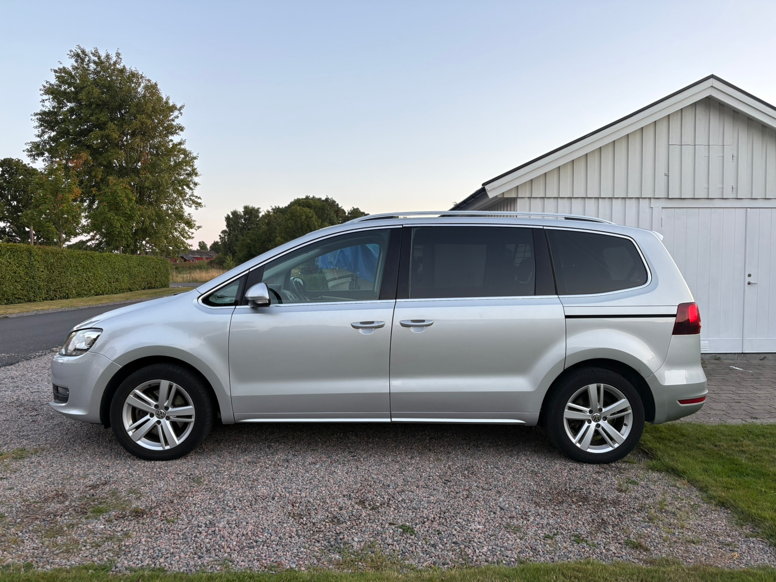 Volkswagen Sharan 2016, bild 4/11