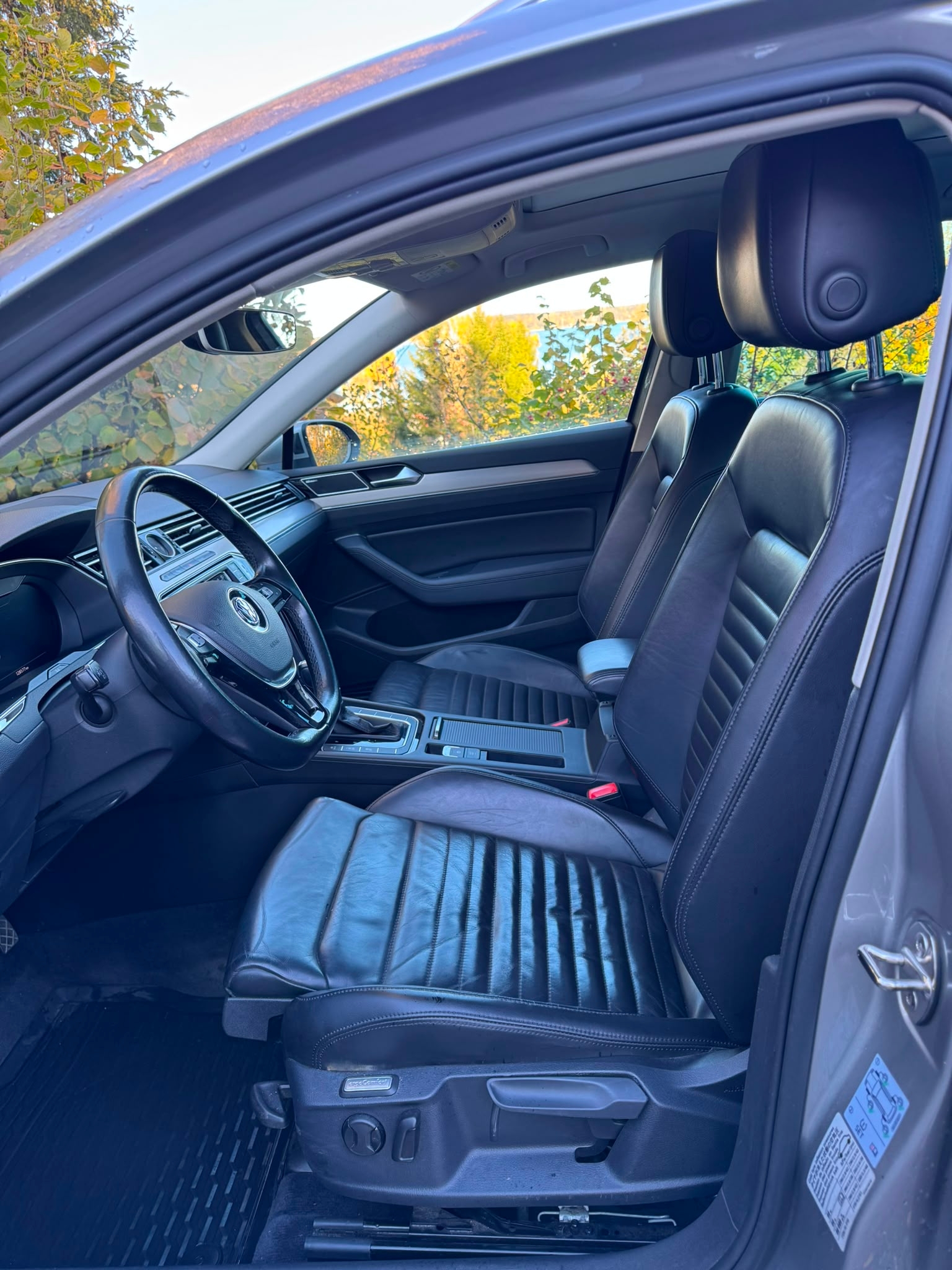 Volkswagen Passat 2016, bild 5/10