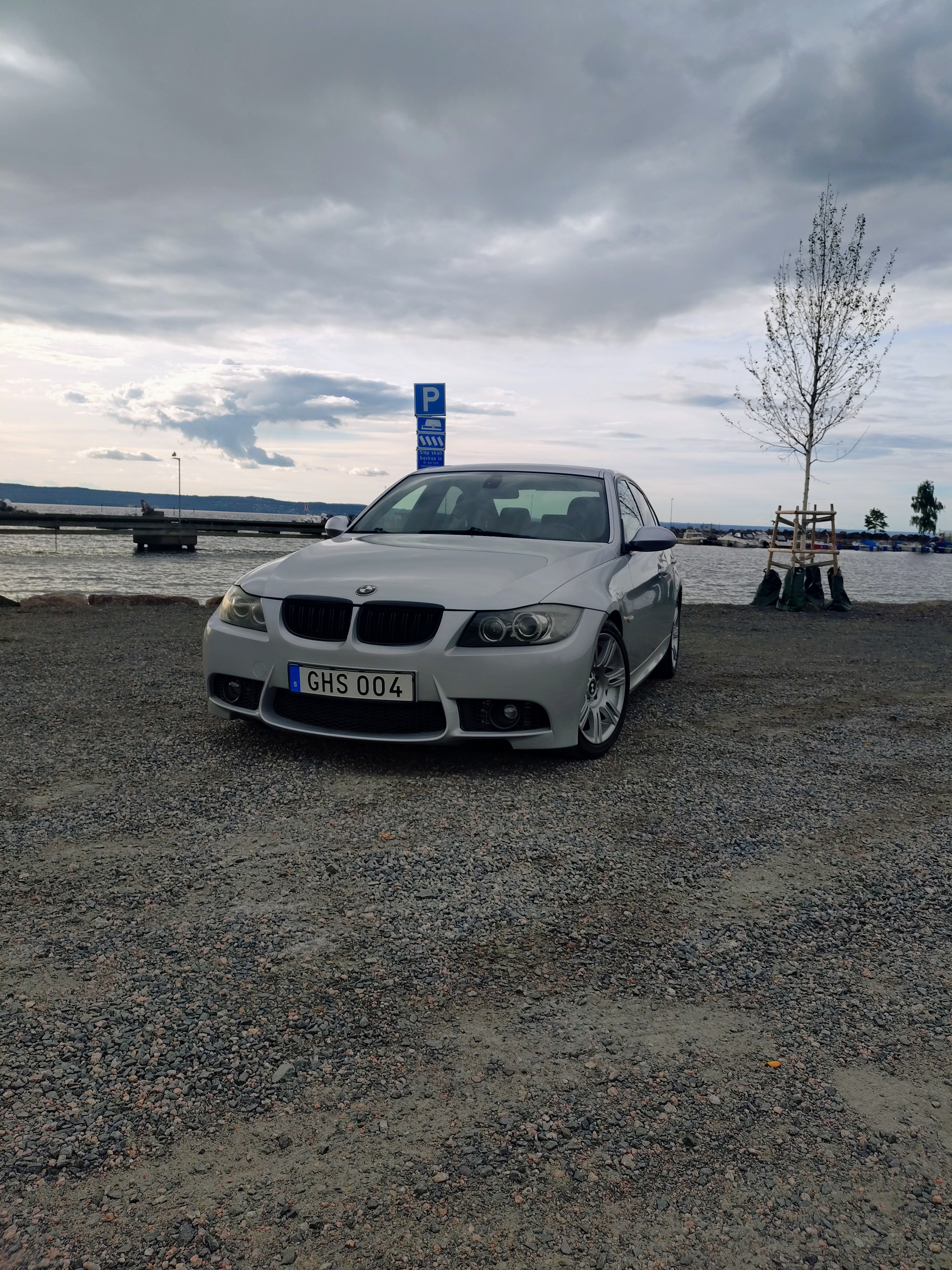 BMW 325