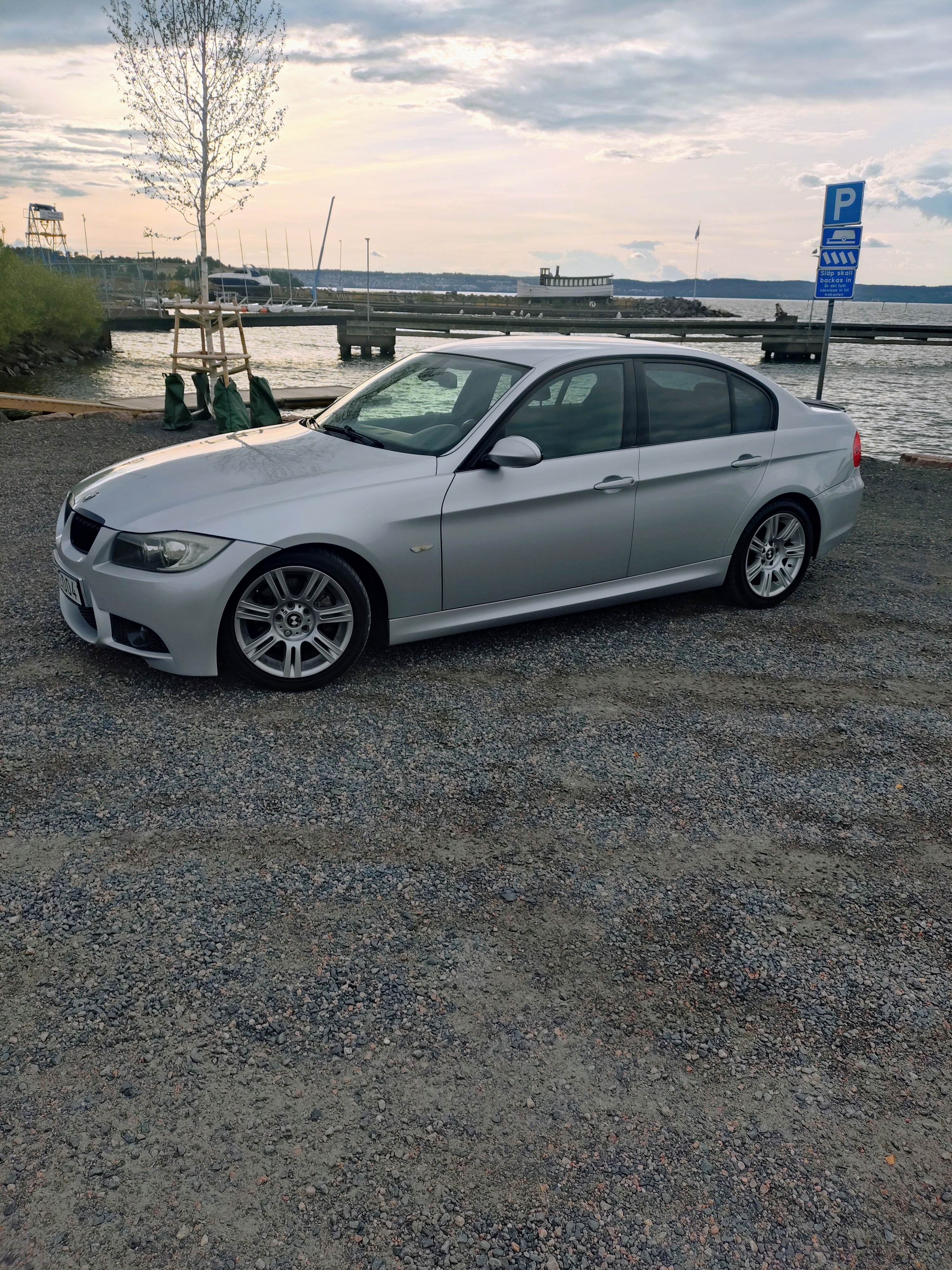 BMW 325 i Sedan Manuell M-sport 2008, bild 2/6
