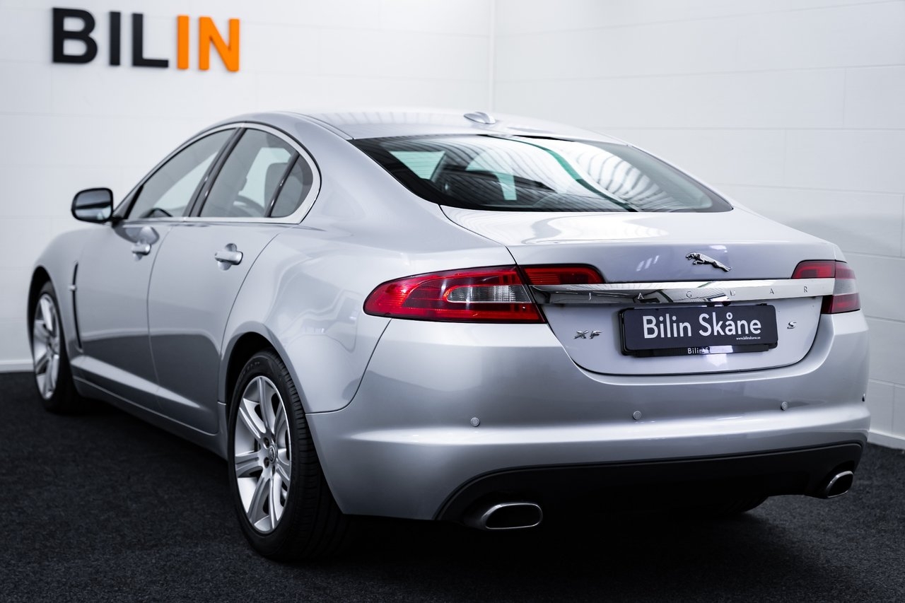 Jaguar XF 3.0 V6 275 hk 2011, bild 7/10