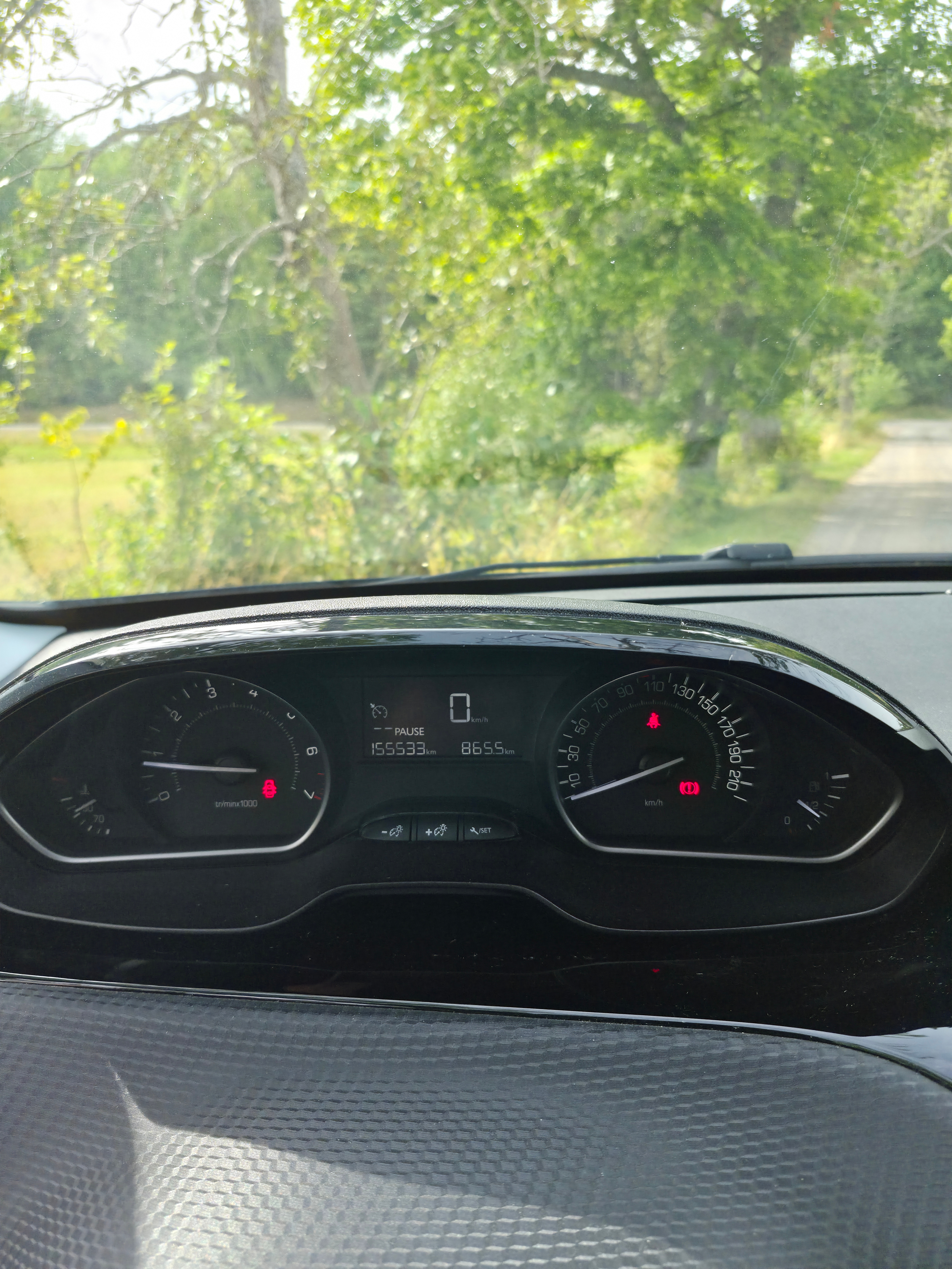 Peugeot 208 2016, kuva 7/10