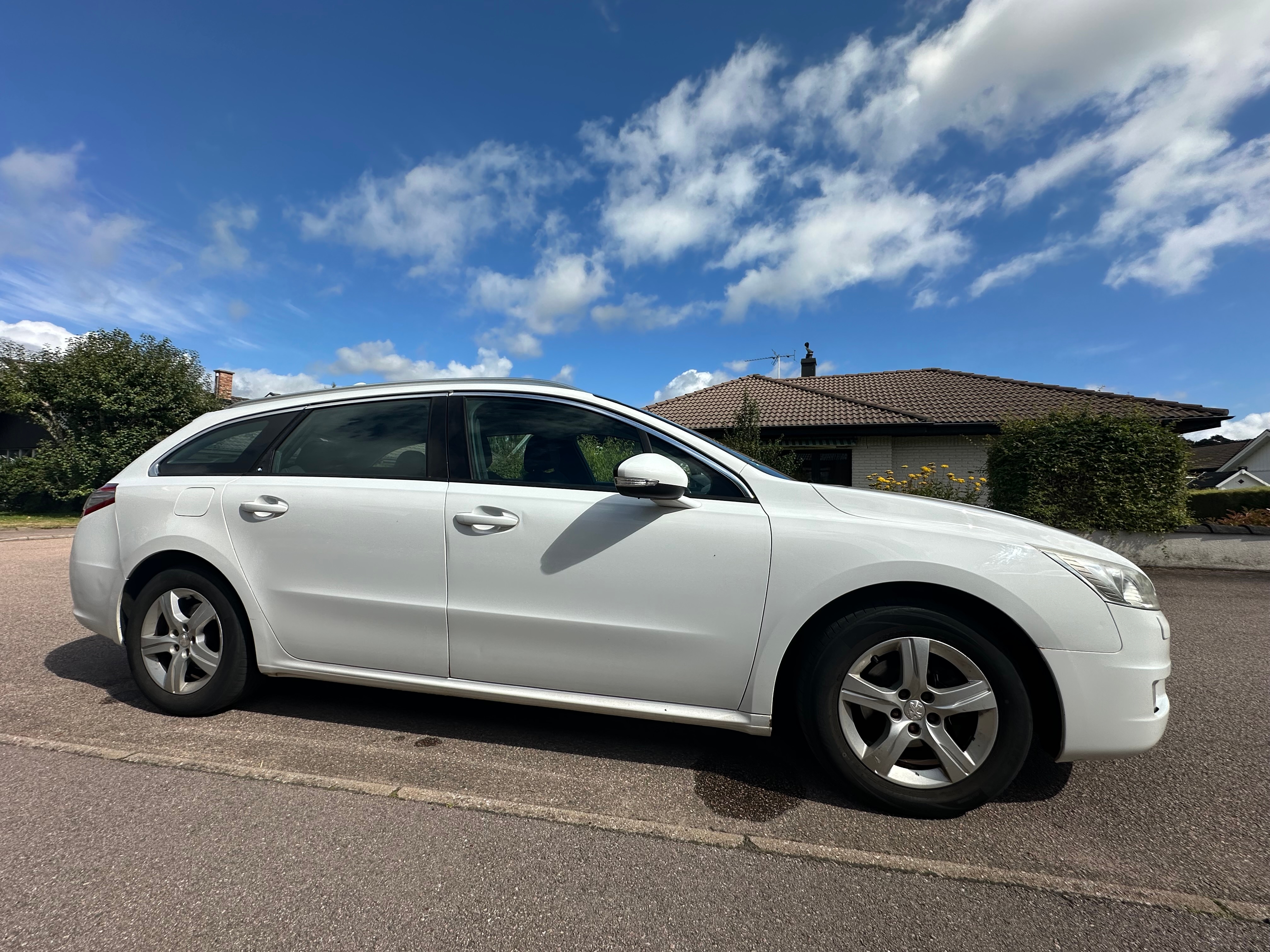 Peugeot 508 SW 1.6 e-HDi 115 FAP EGS 2012, bild 2/10