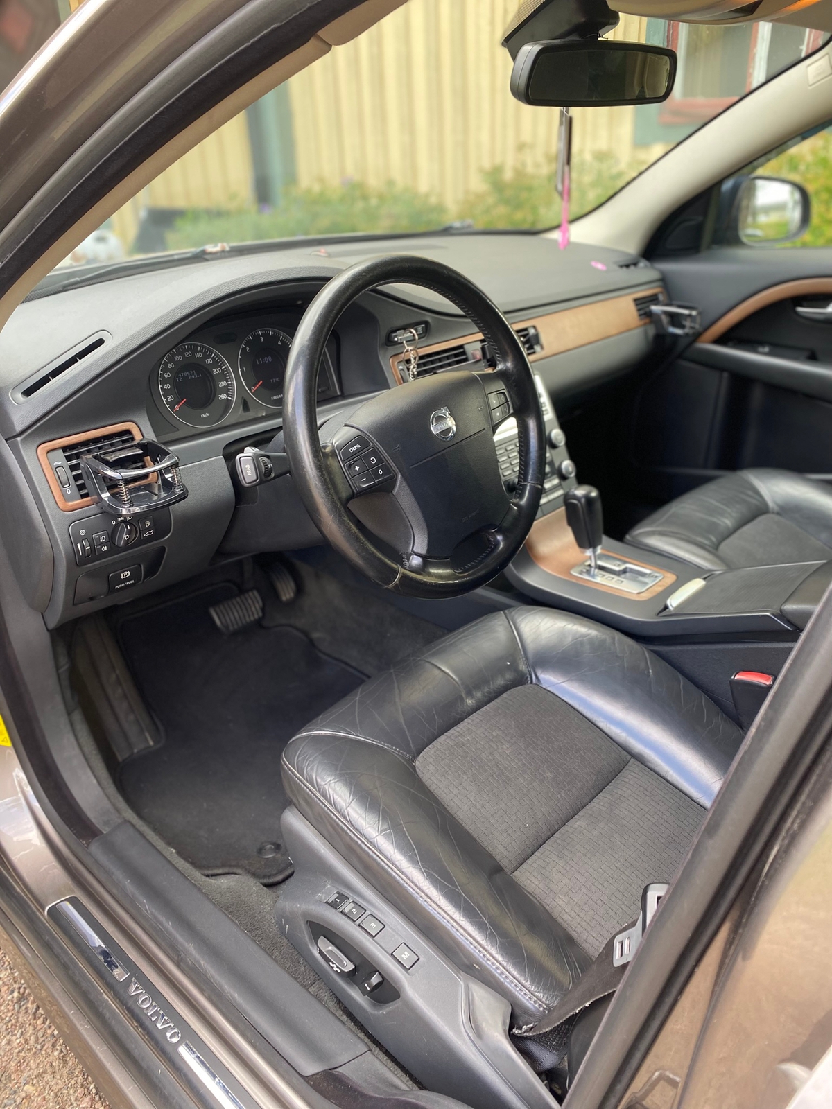 Volvo V70 D5 AWD Geartronic 2008, bild 3/10