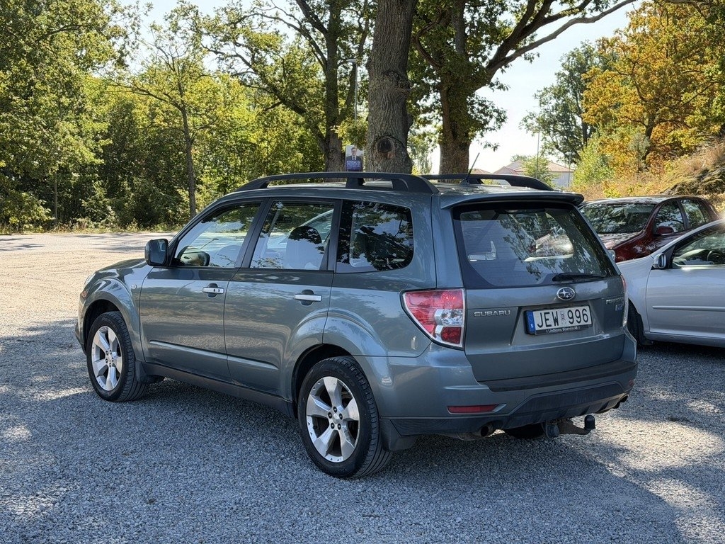 Subaru Forester 2009, photo 3/10