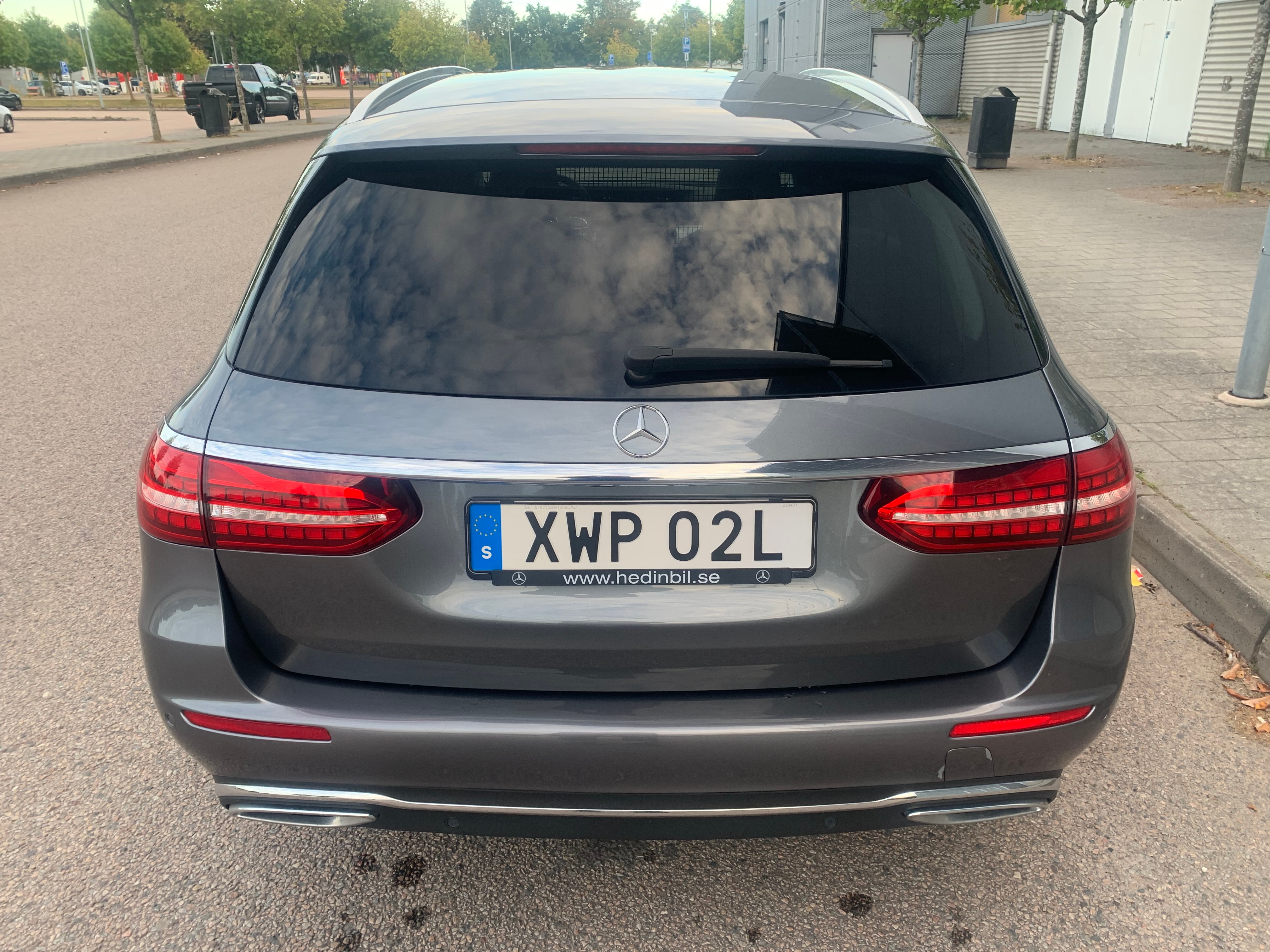 Mercedes-Benz E 220 T d 9G-Tronic 2022, bild 3/7