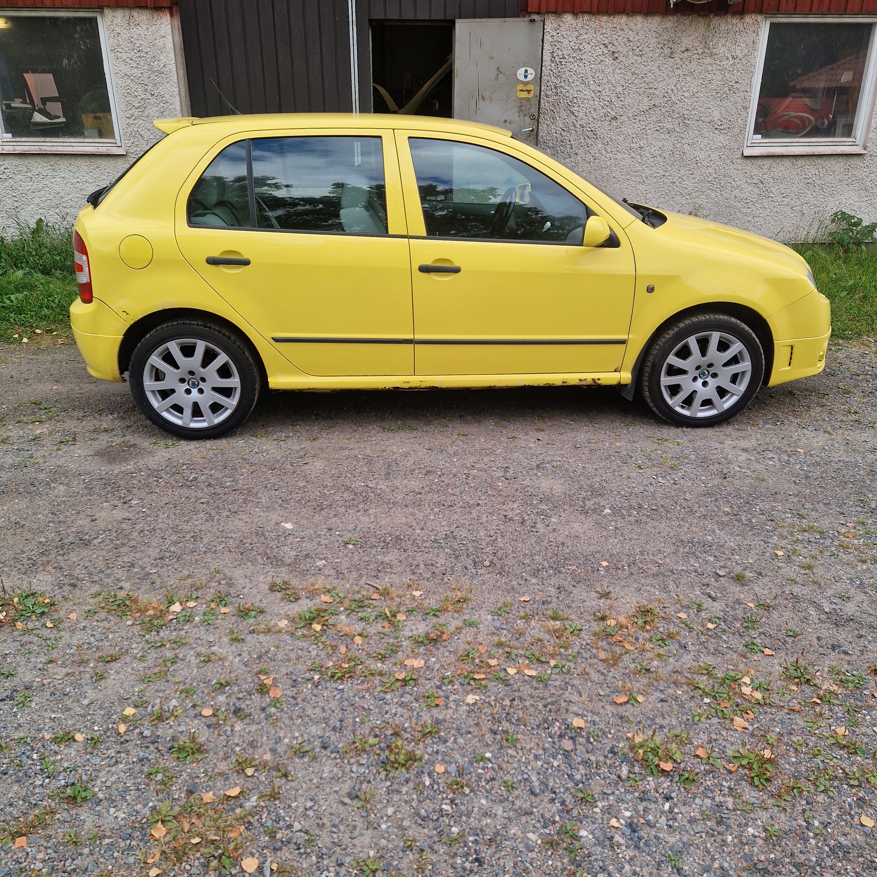 Skoda Fabia RS 1.9 TDI Manuell 2007, bild 2/8