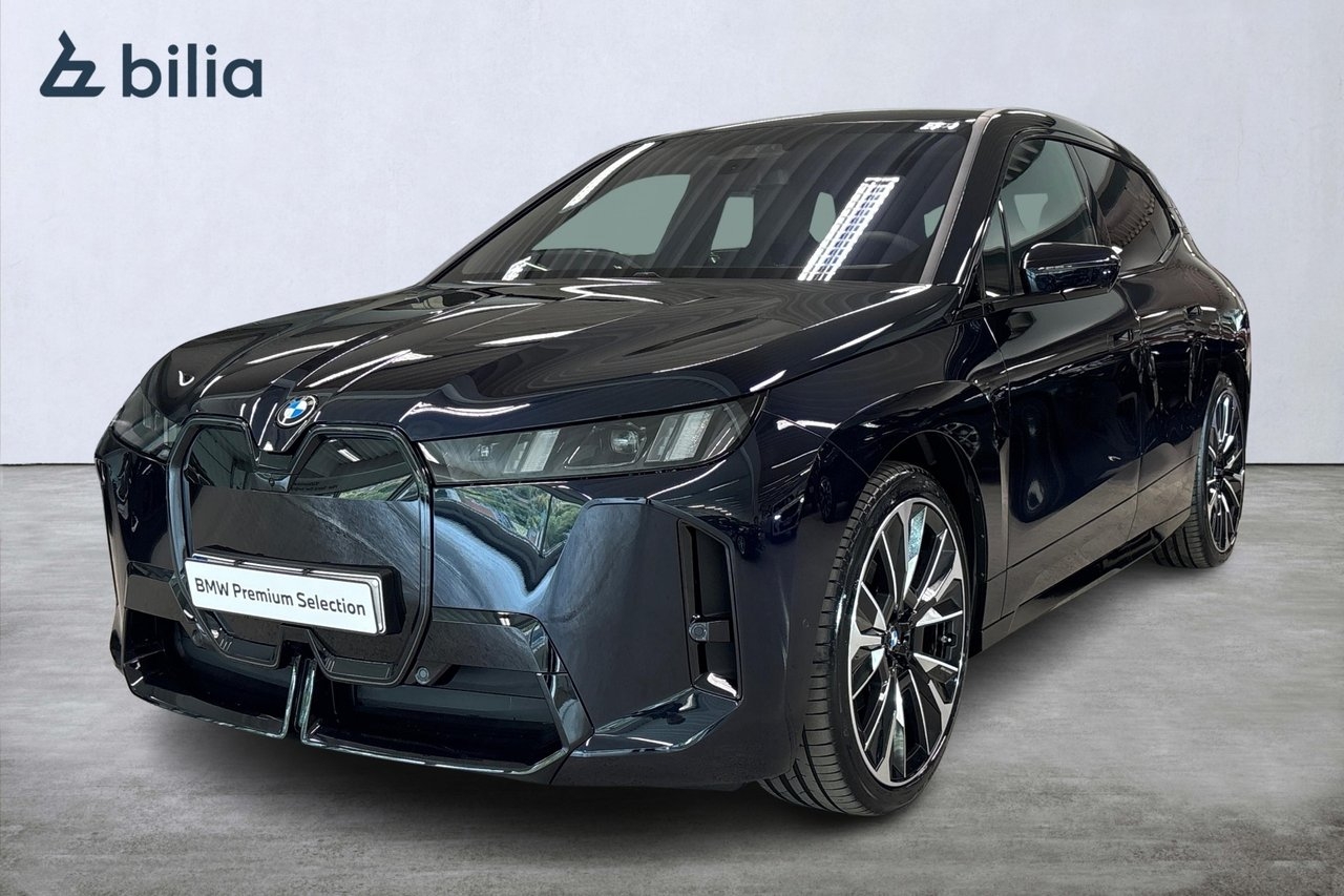BMW iX
