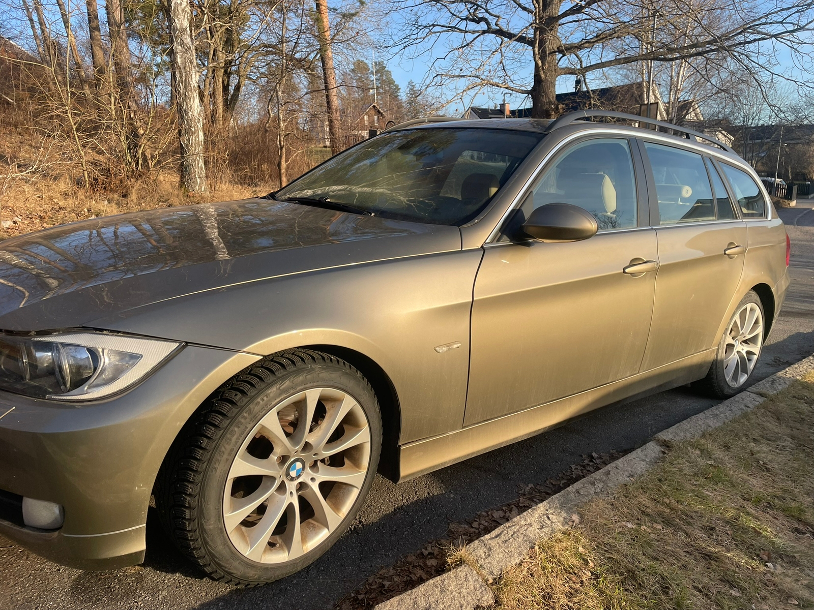 BMW 330