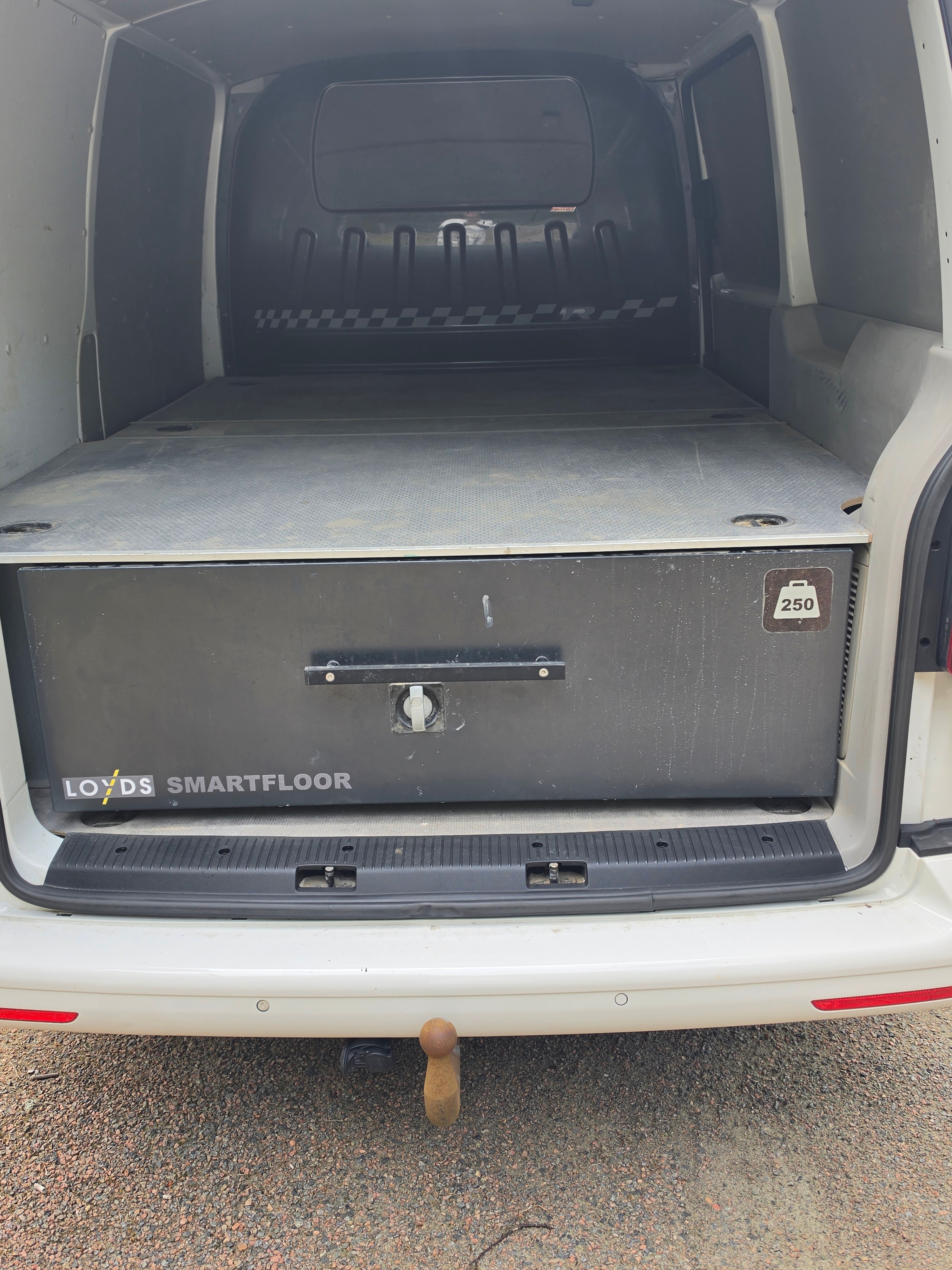 Volkswagen Transporter 2018, bild 5/7