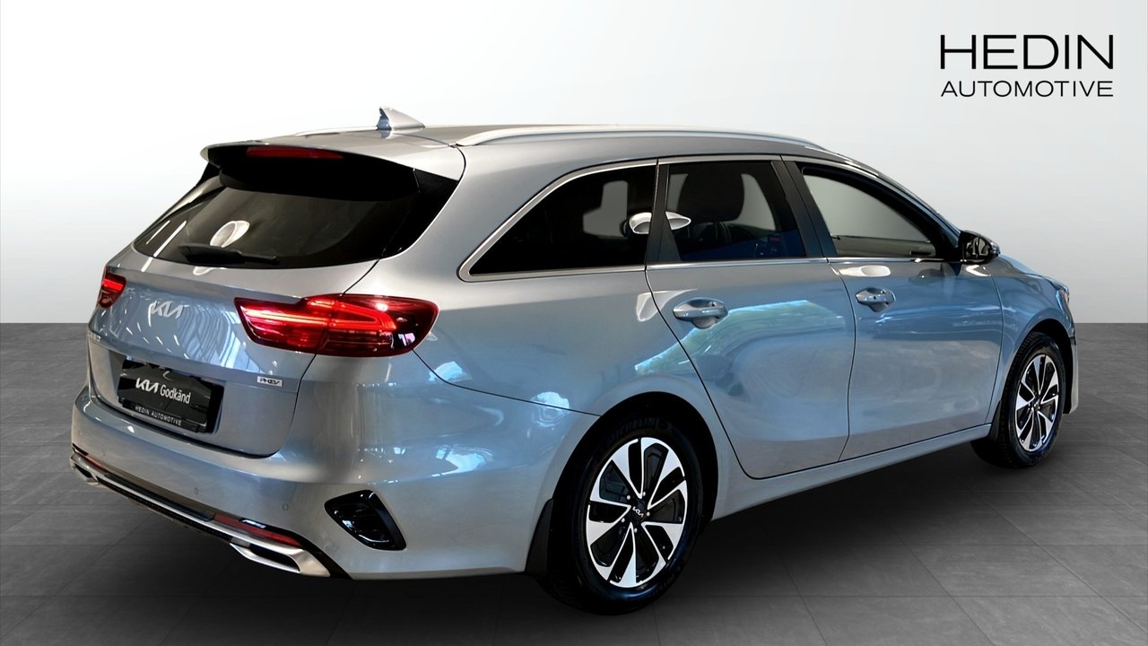 Kia Ceed SW PHEV ADVANCE 2024, bild 2/10