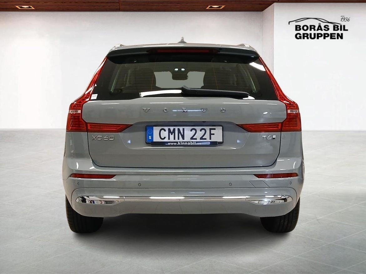 Volvo XC60 T6 Core Special Edition 2025, photo 5/14