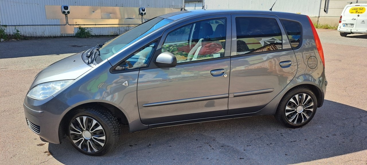 Mitsubishi Colt 1.3 MIVEC 2007, photo 4/10