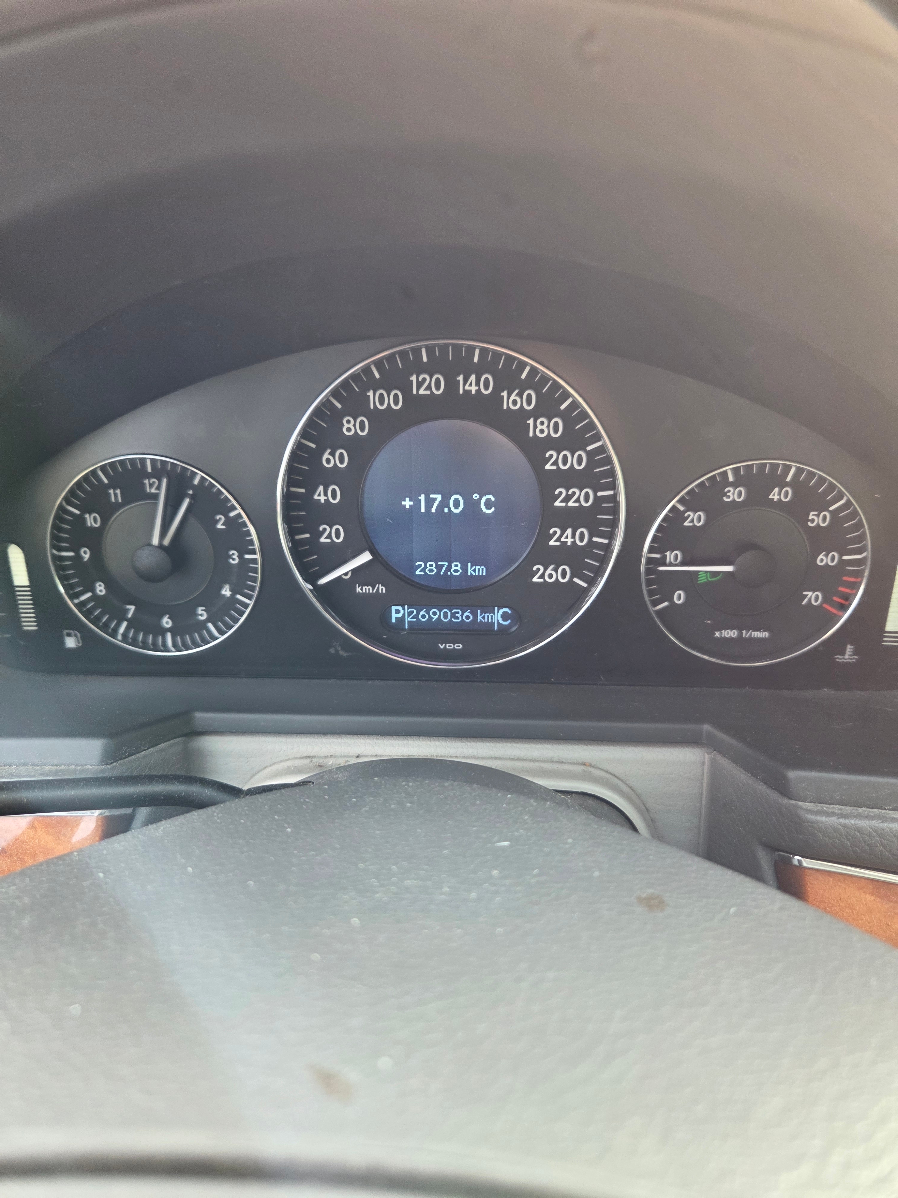 Mercedes-Benz E 200 Kompressor 5G-Tronic 2005, bild 5/6