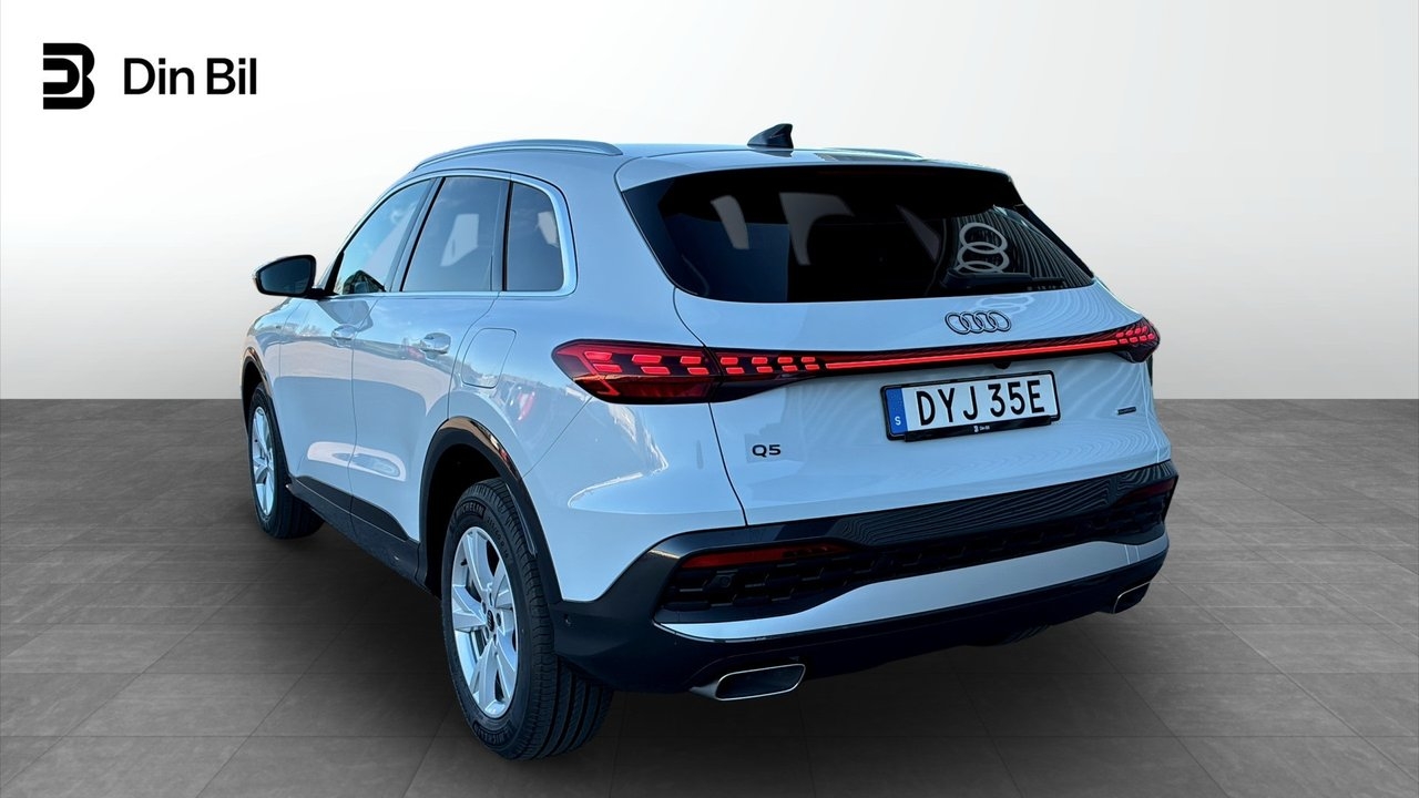 Audi Q5 2025, photo 3/10