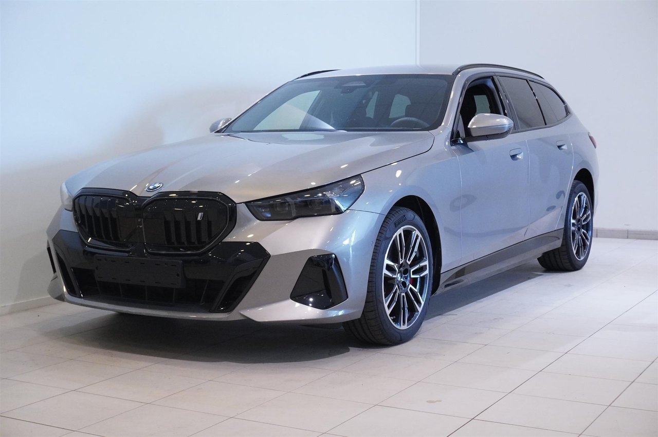BMW i5