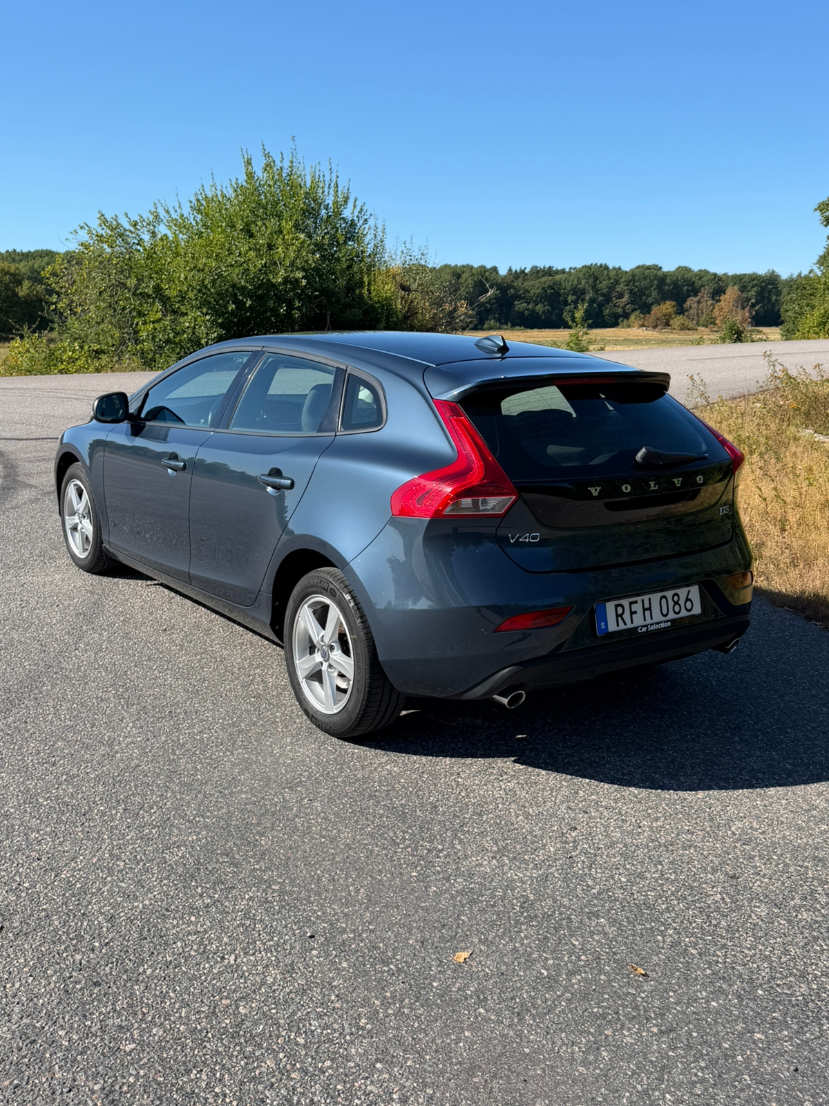 Volvo V40 D3 Manuell 2017, bild 2/5