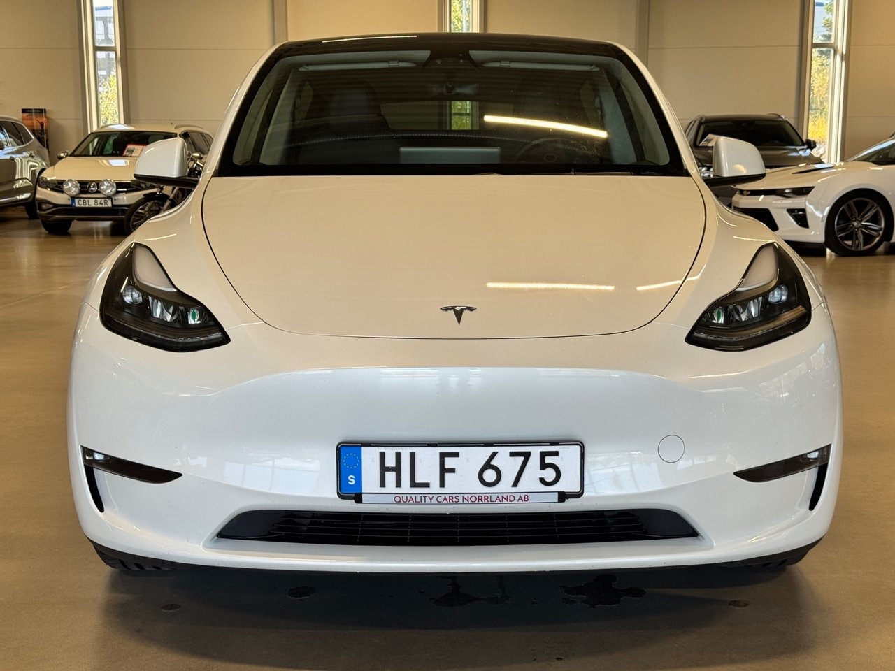 Tesla Model Y 2023, bild 2/23