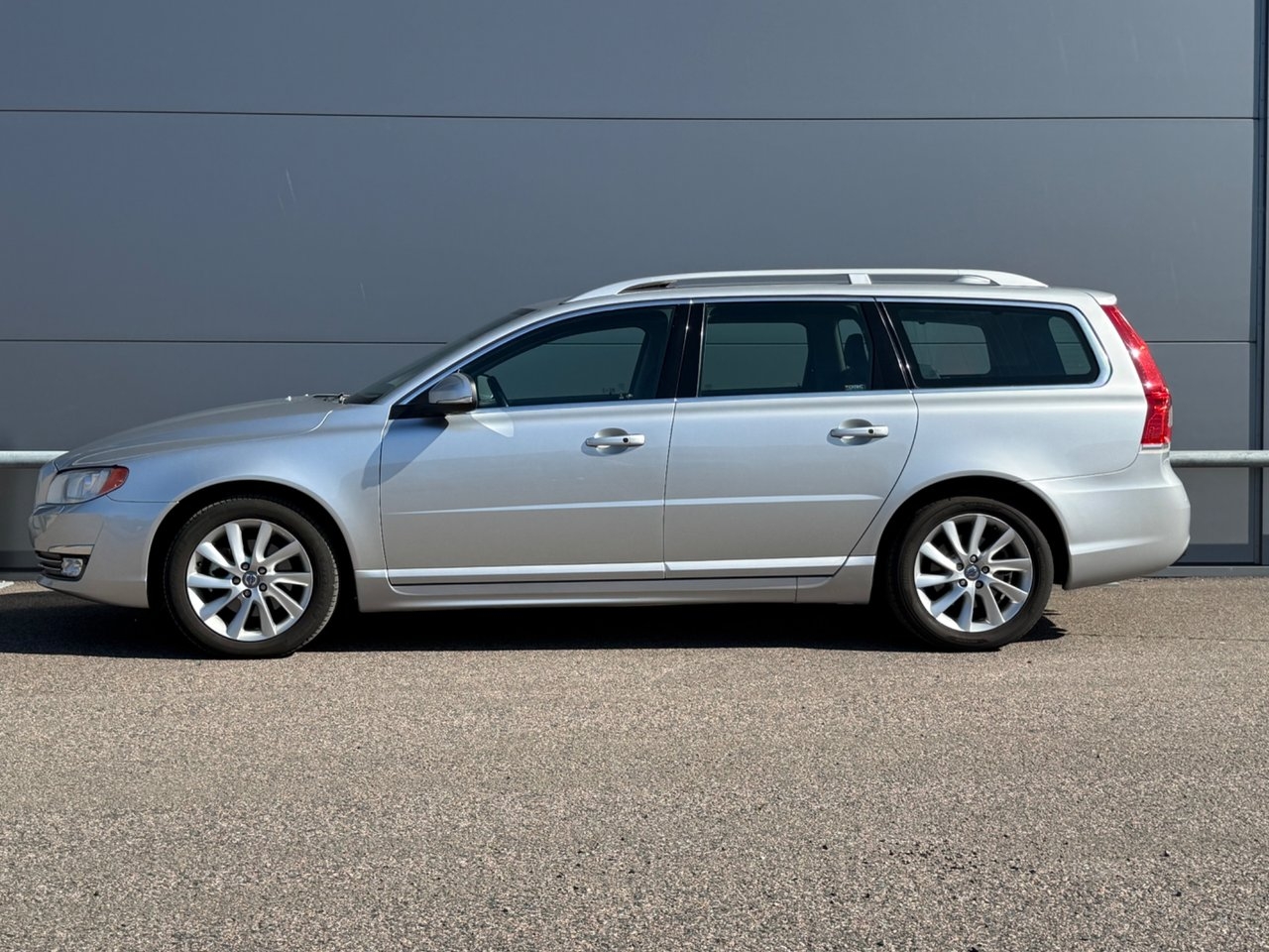 Volvo V70 2014, bild 2/10