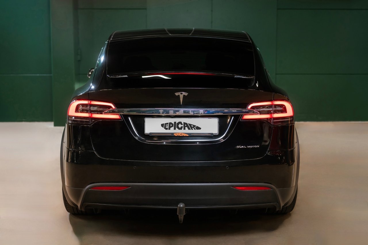 Tesla Model X 2019, kuva 6/10