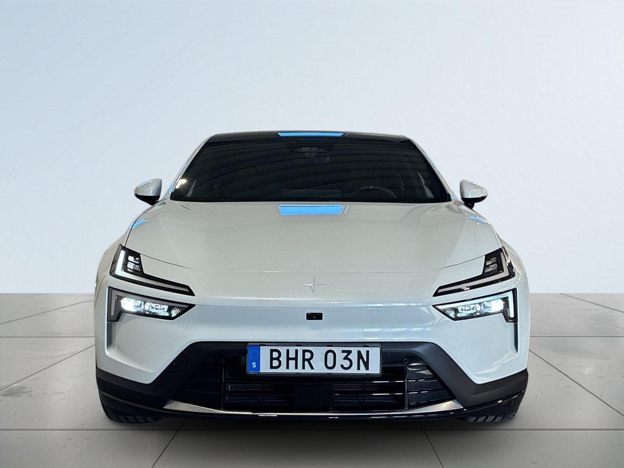 Polestar 4 2025, bild 2/24