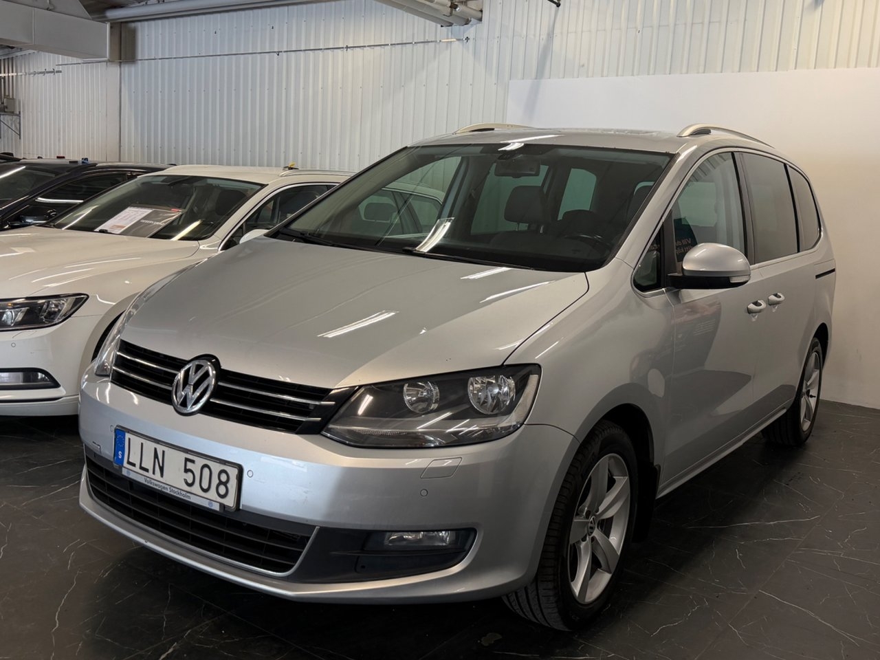 Volkswagen Sharan 2012, bild 3/10