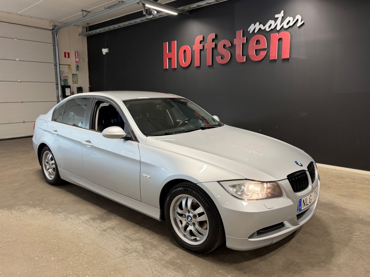 BMW 320