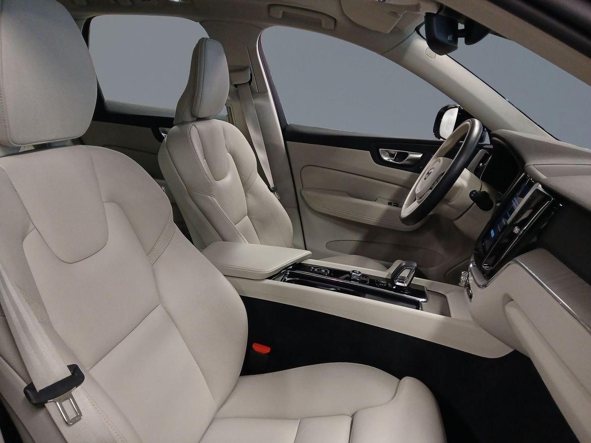 Volvo XC60 2024, bild 7/10
