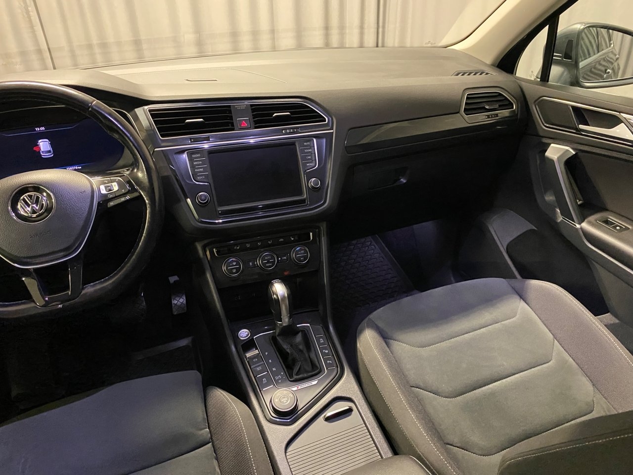 Volkswagen Tiguan 2017, bild 6/10