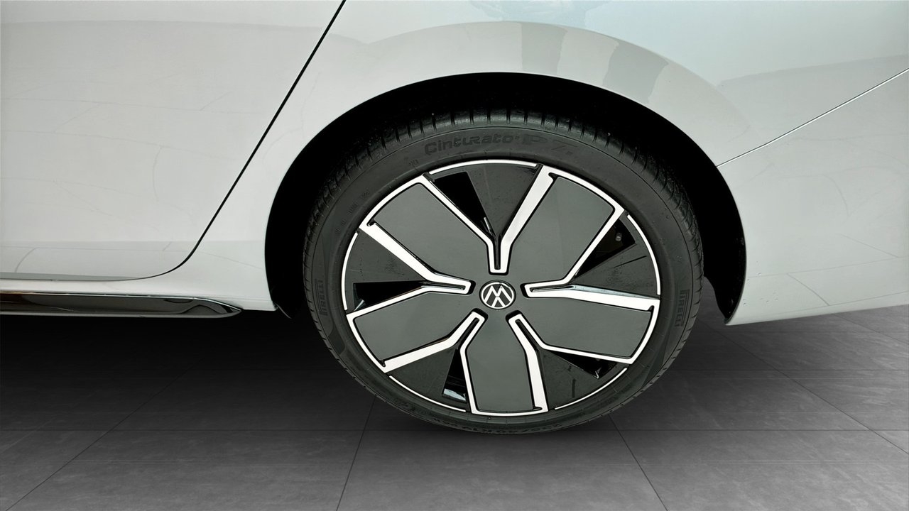 Volkswagen Passat 2025, bild 6/18