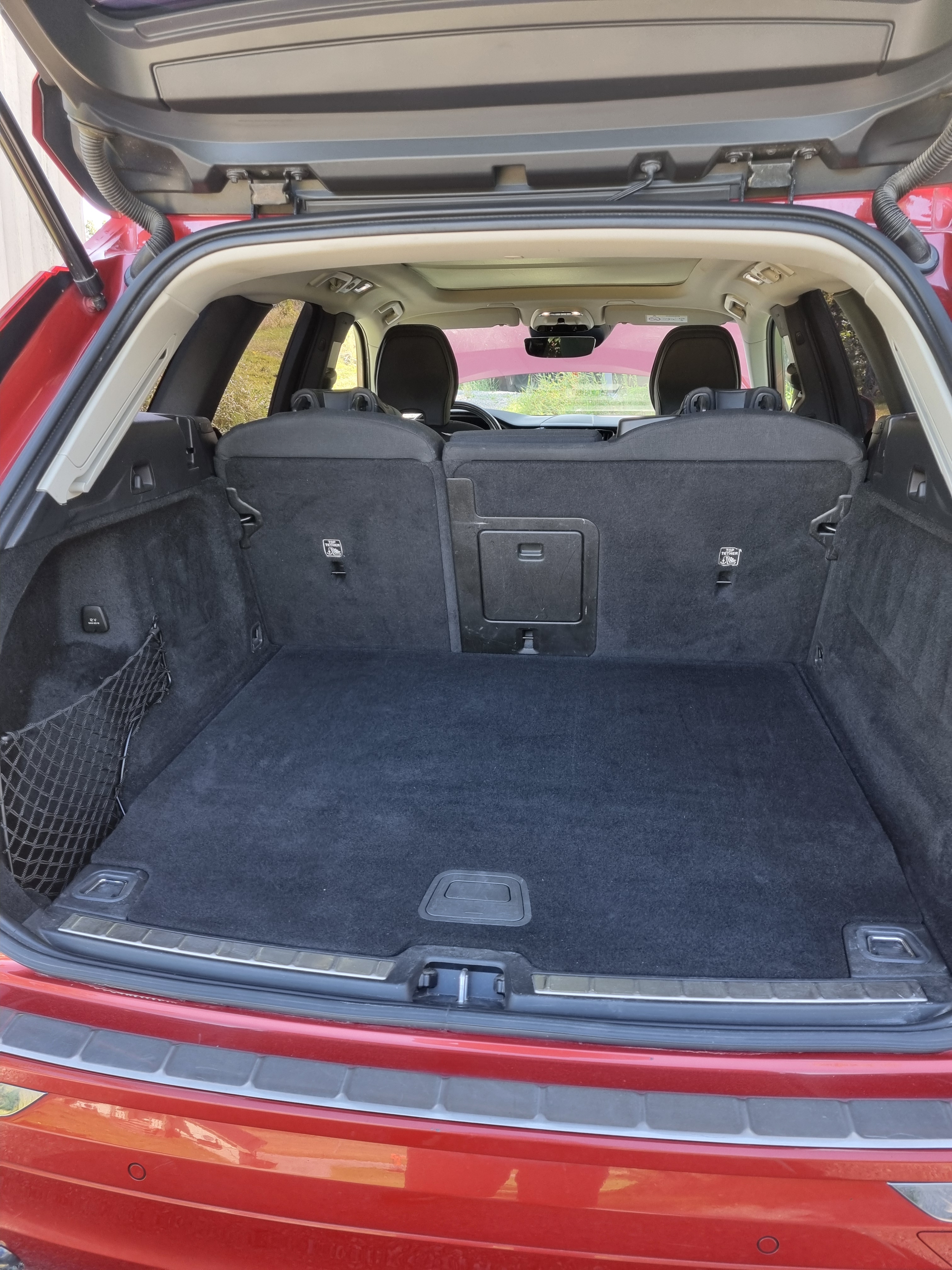 Volvo XC60 Recharge T6 AWD Geartronic 2021, bild 3/5