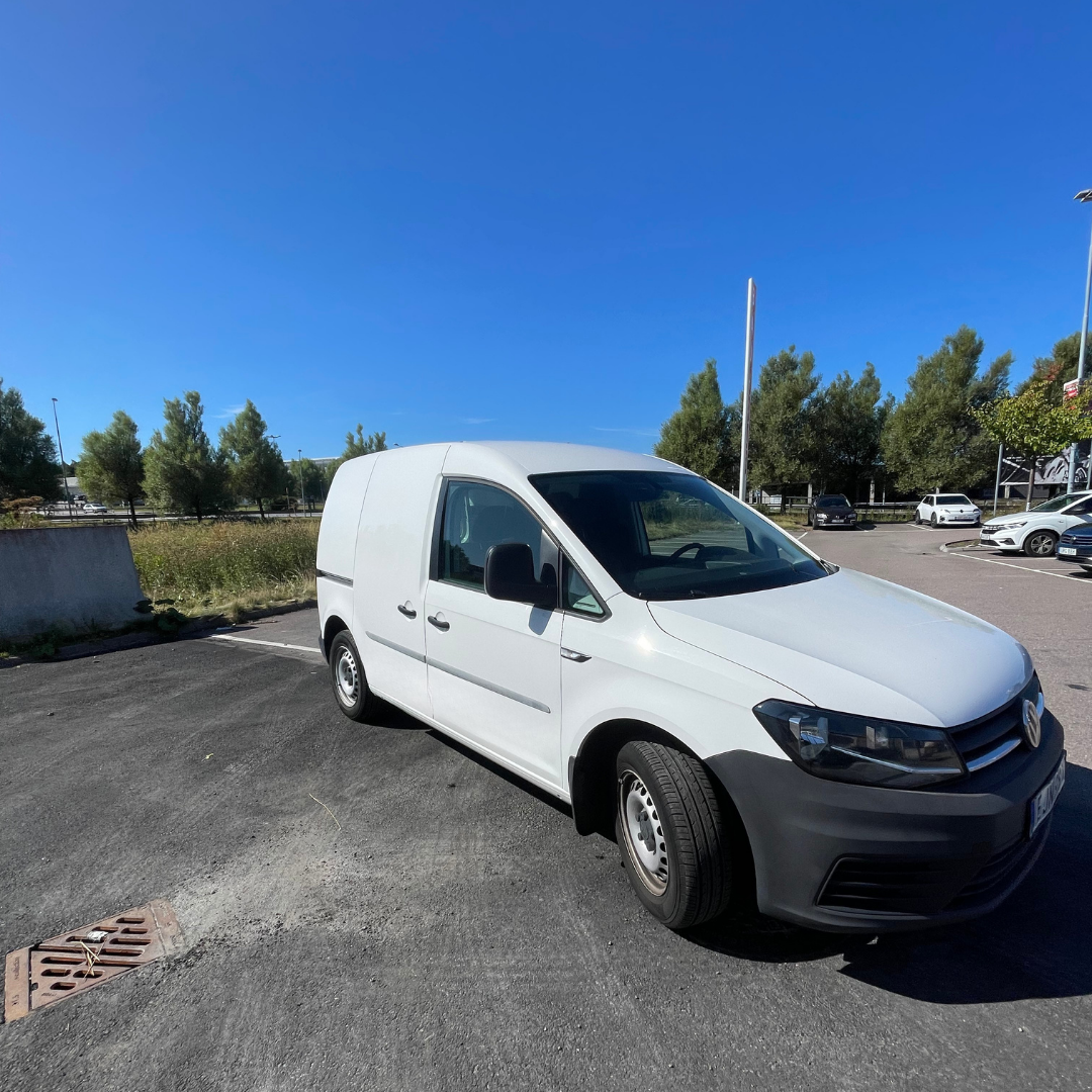 Volkswagen Caddy Van 2.0 TDI BMT Manuell 2017, bild 3/10