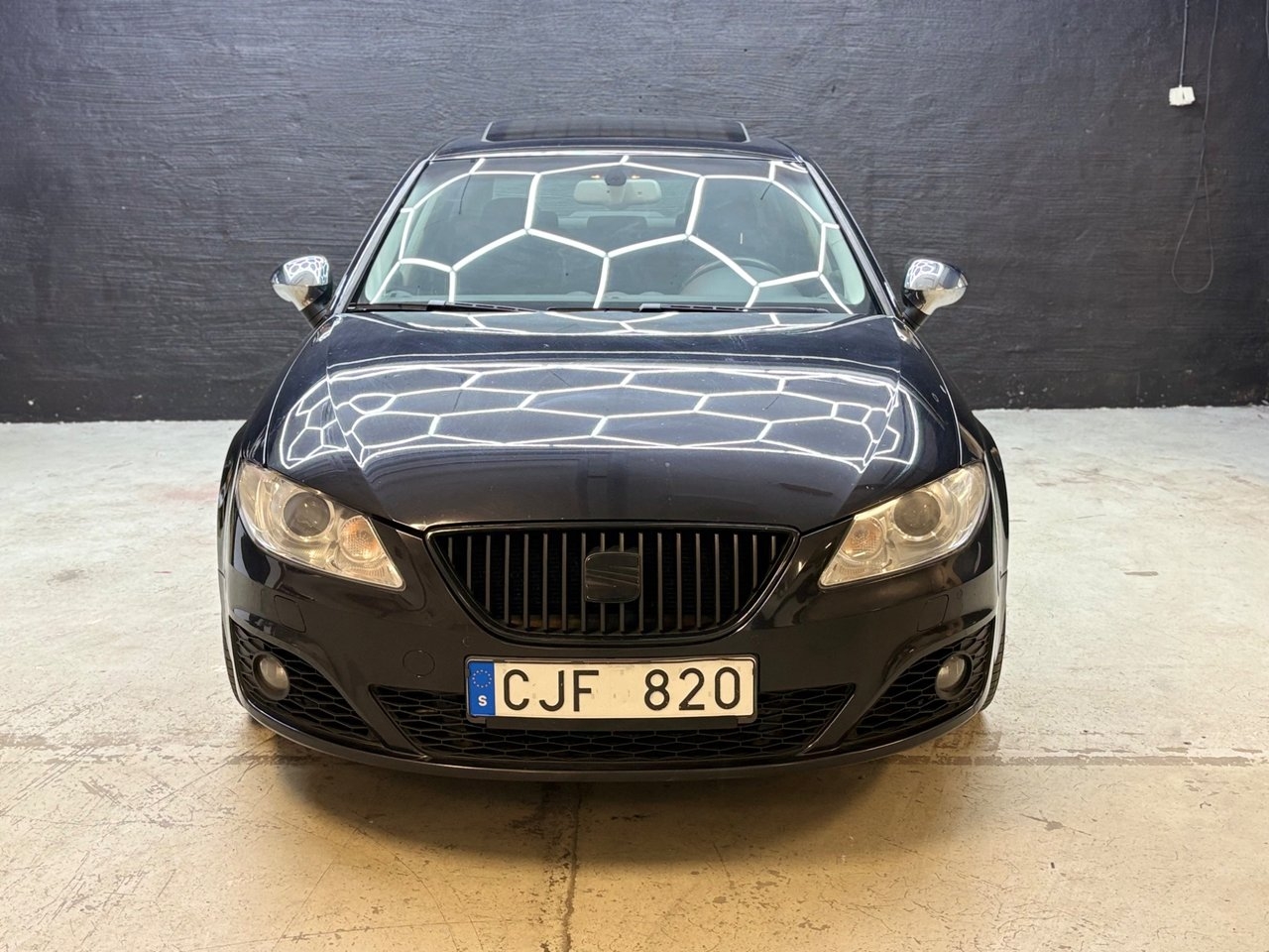 Seat Exeo 2.0 TFSI Euro 5 2009, kuva 4/10