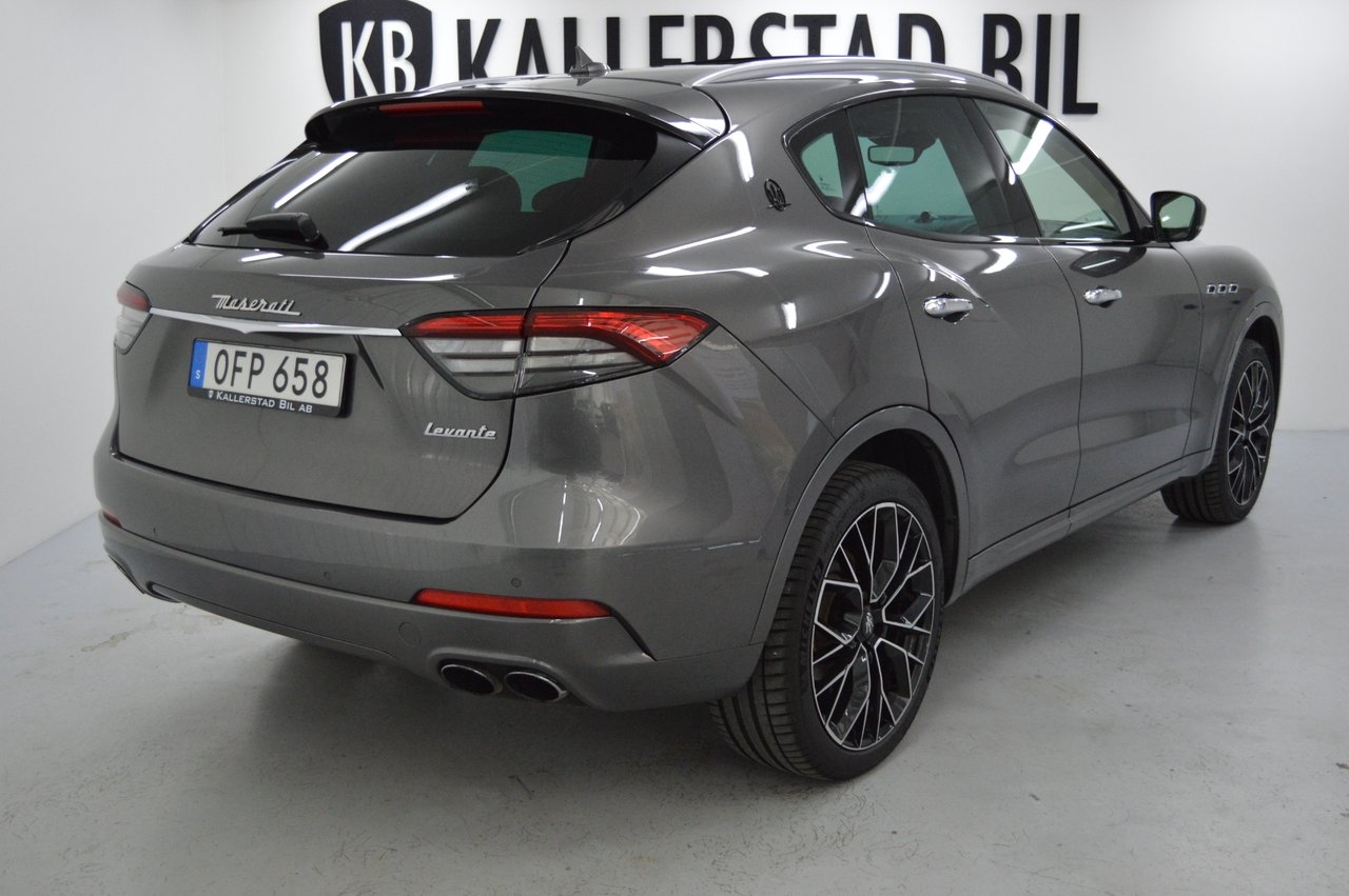 Maserati Levante 3.0 V6 275hk Automat 2016, kuva 3/10