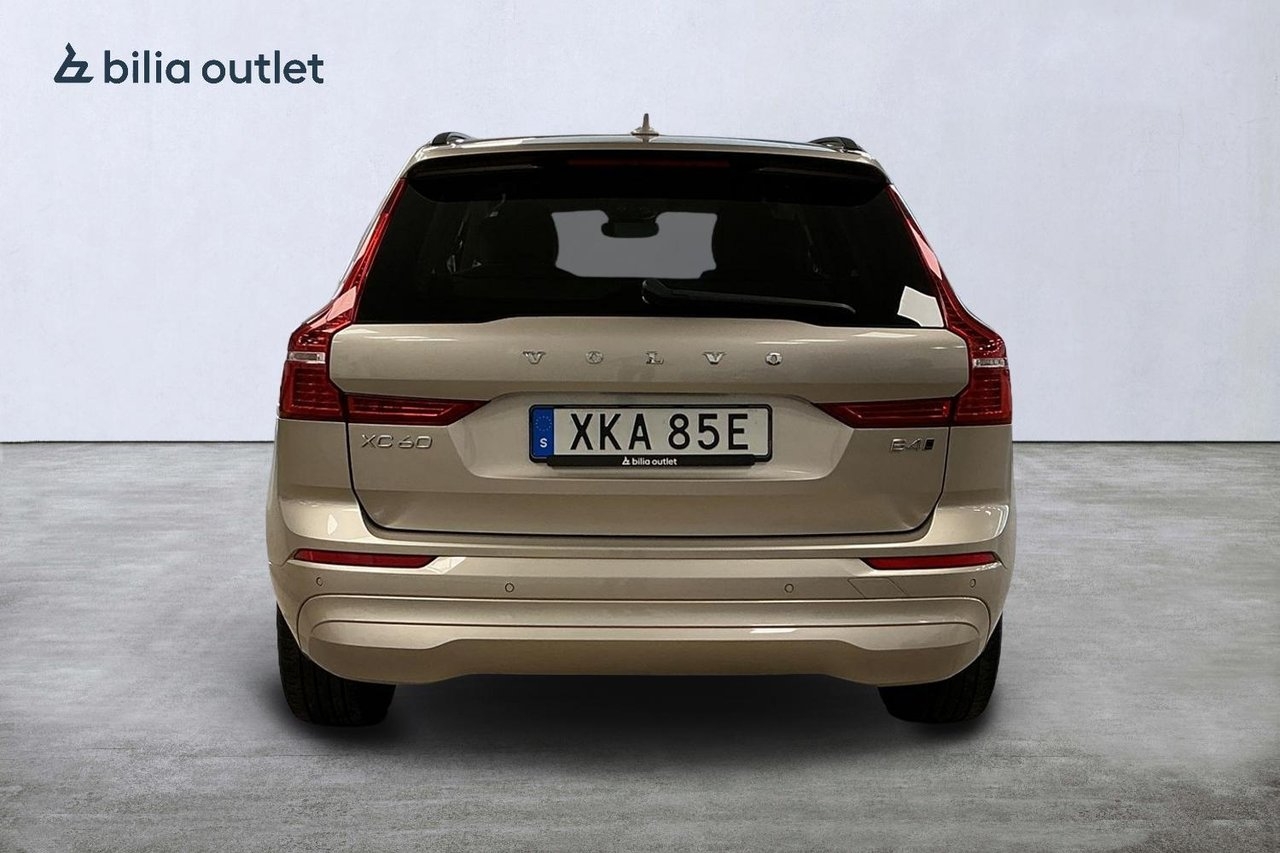 Volvo XC60 B4 AWD Core Dragkrok MOMS 2023, bild 7/10