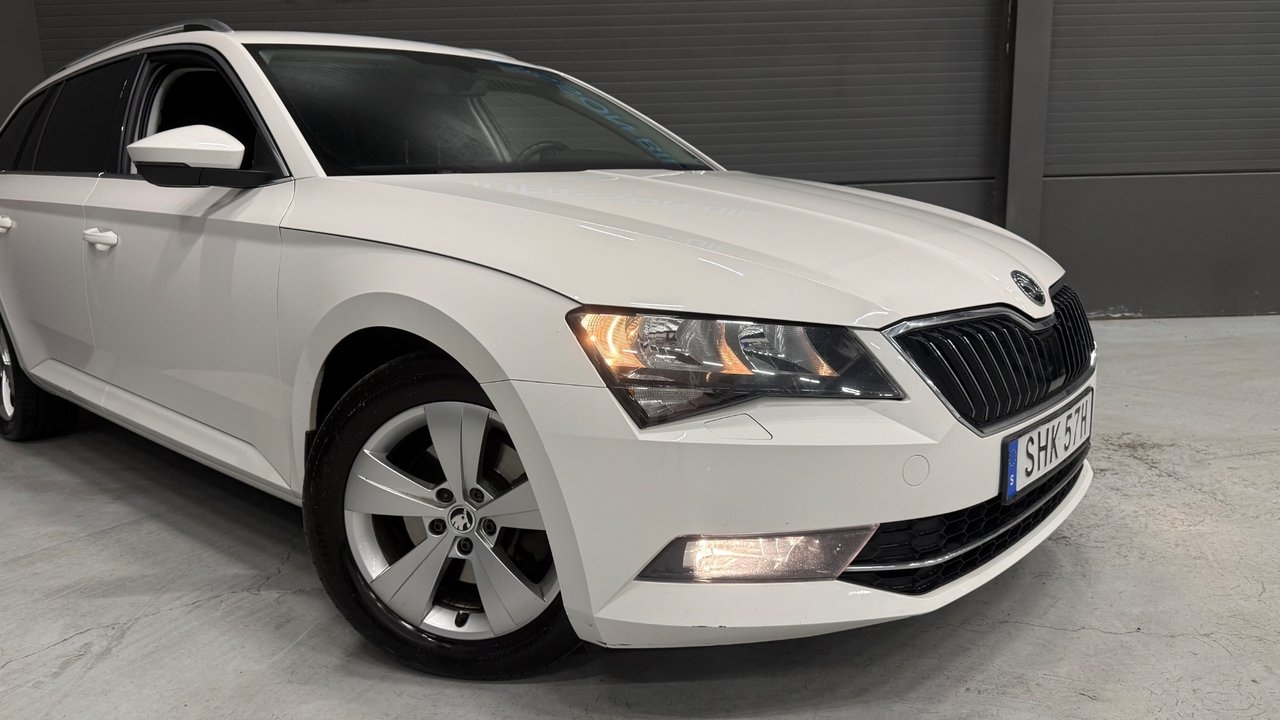 Skoda Superb Kombi 2.0 TDI SCR Ambition 2019, bild 3/10