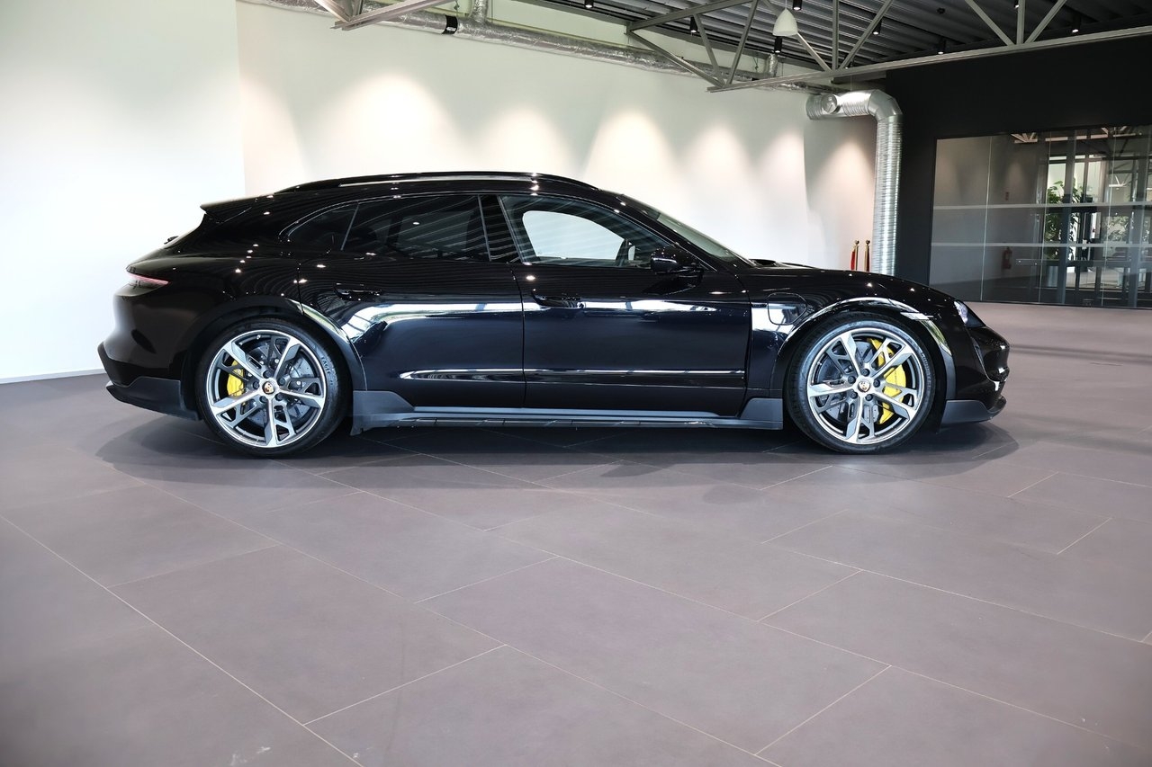 Porsche Taycan 2024, bild 7/10