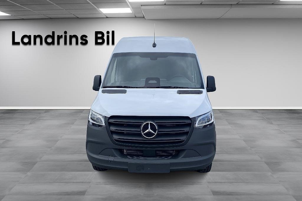 Mercedes-Benz Sprinter 2026, bild 2/10