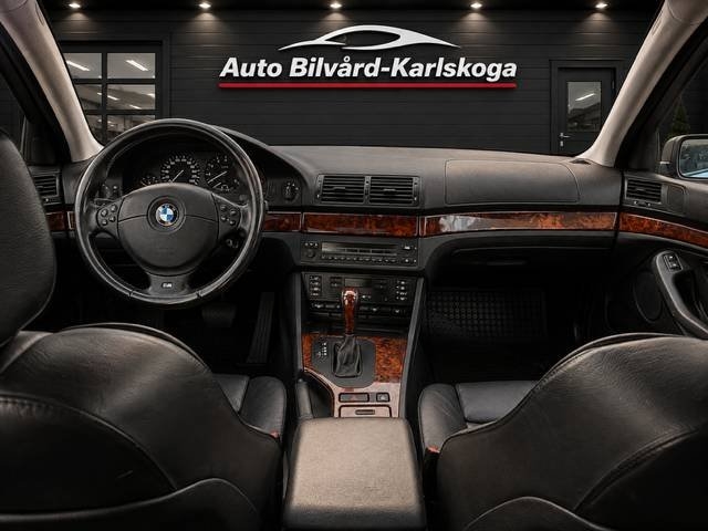 BMW 528 i Sedan Euro 2 2000, bild 3/9