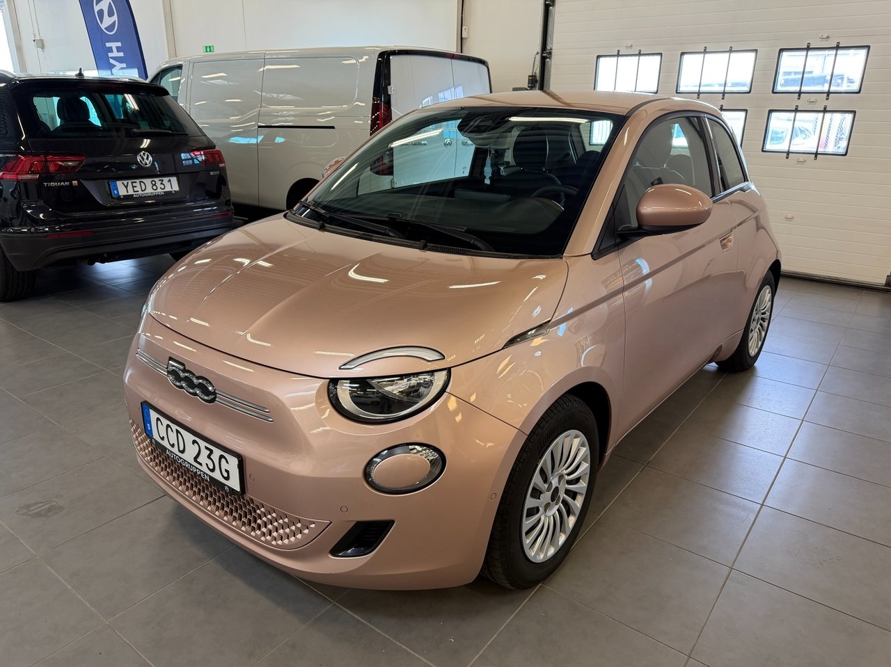 Fiat 500 e 42 kWh 2023, bild 3/9