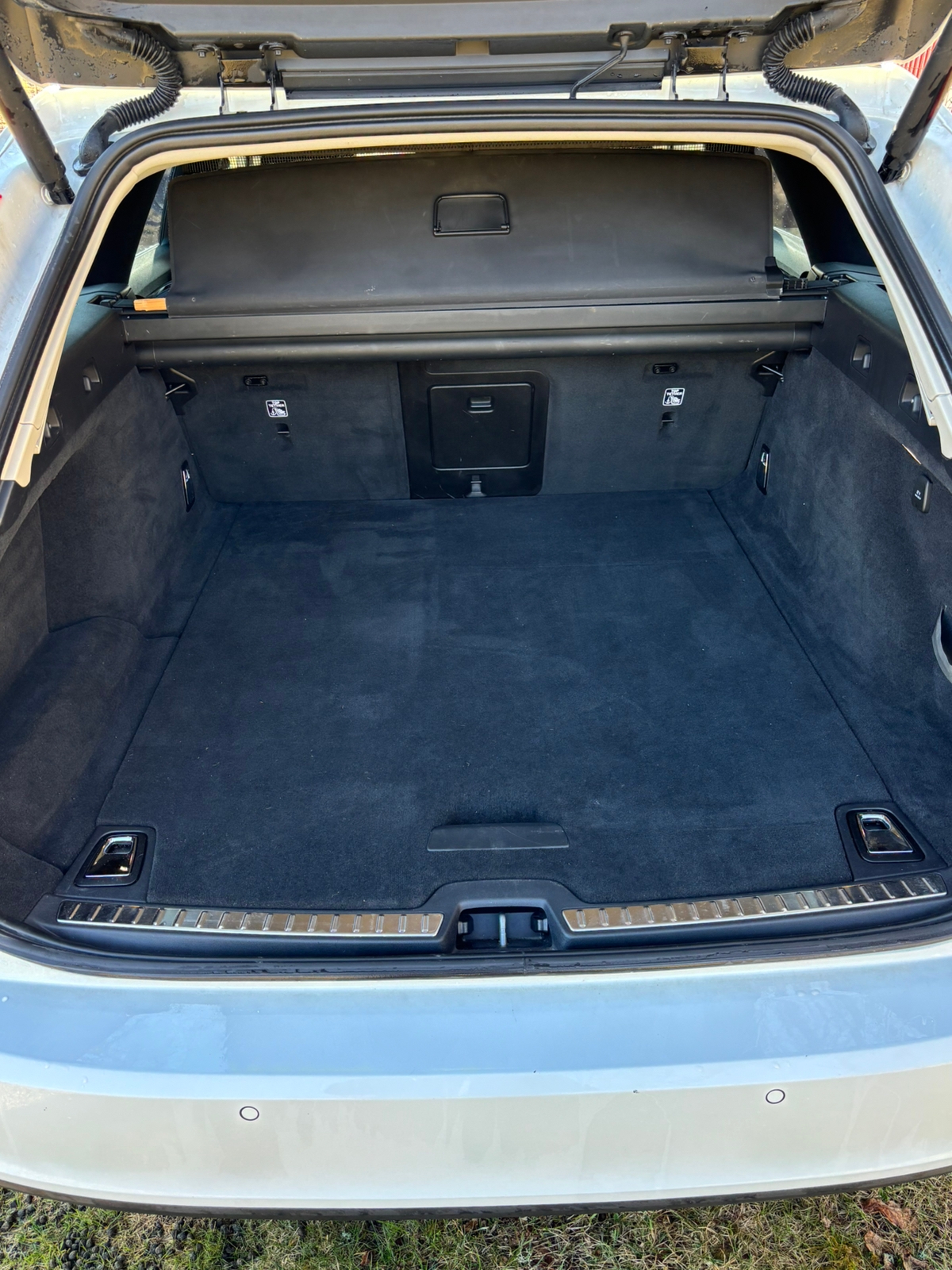 Volvo V90 D4 Geartronic 2017, photo 6/6
