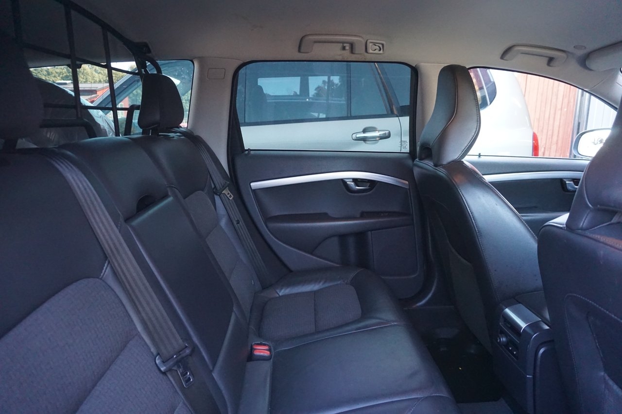 Volvo V70 D3 Momentum Drag/M-värmare 2015, bild 6/7