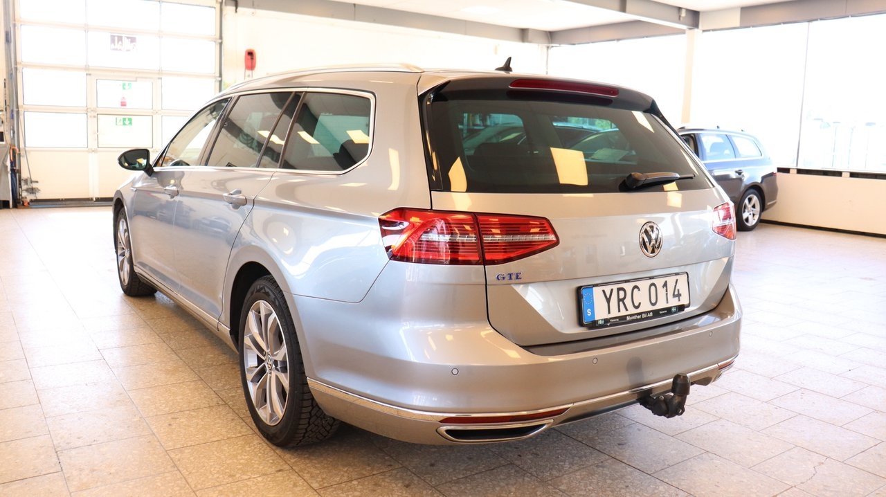 Volkswagen Passat 2019, bild 3/10
